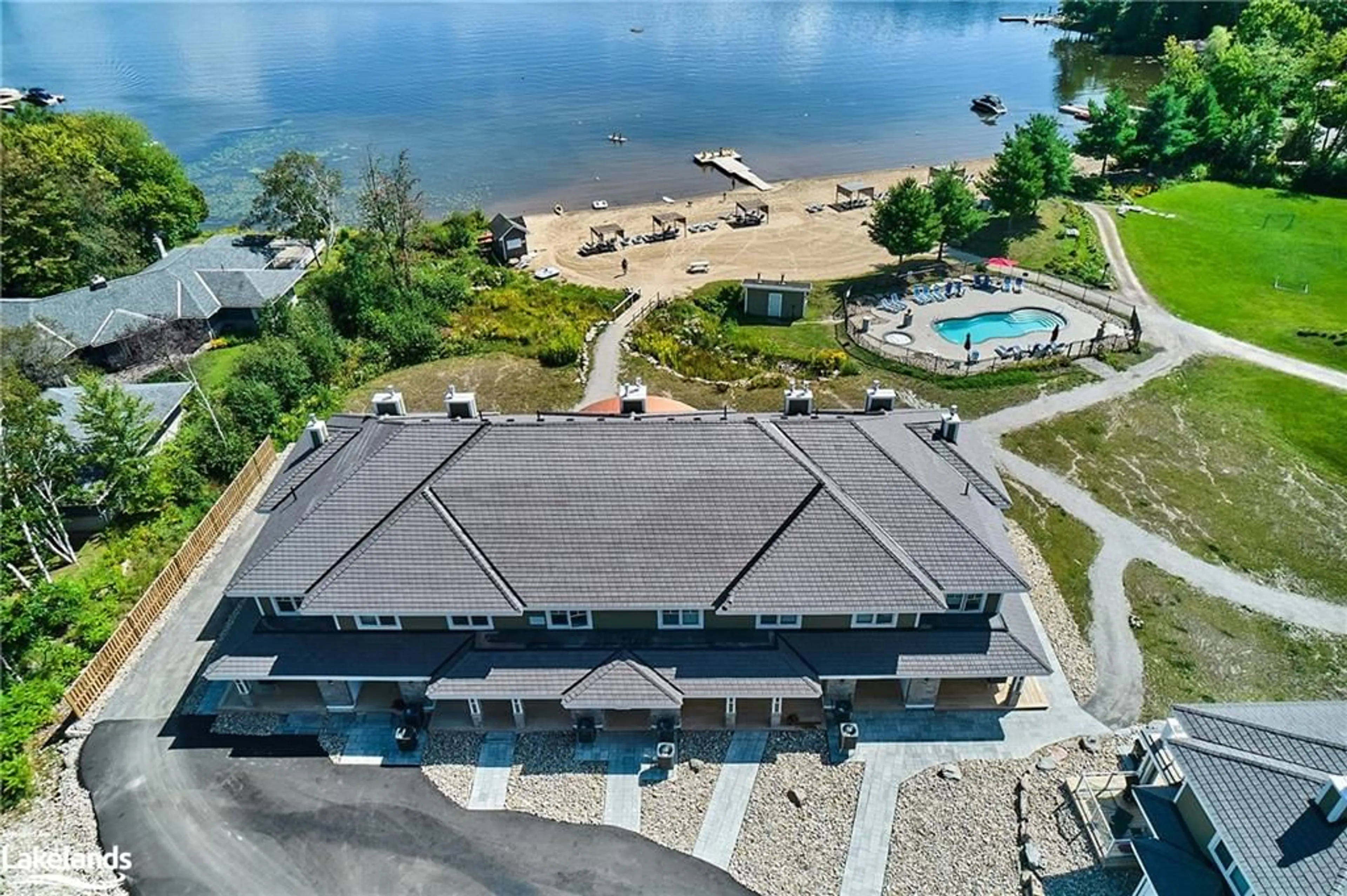 Lakeview for 1869 Highway 118 Rd #102A, Bracebridge Ontario P1L 1W8