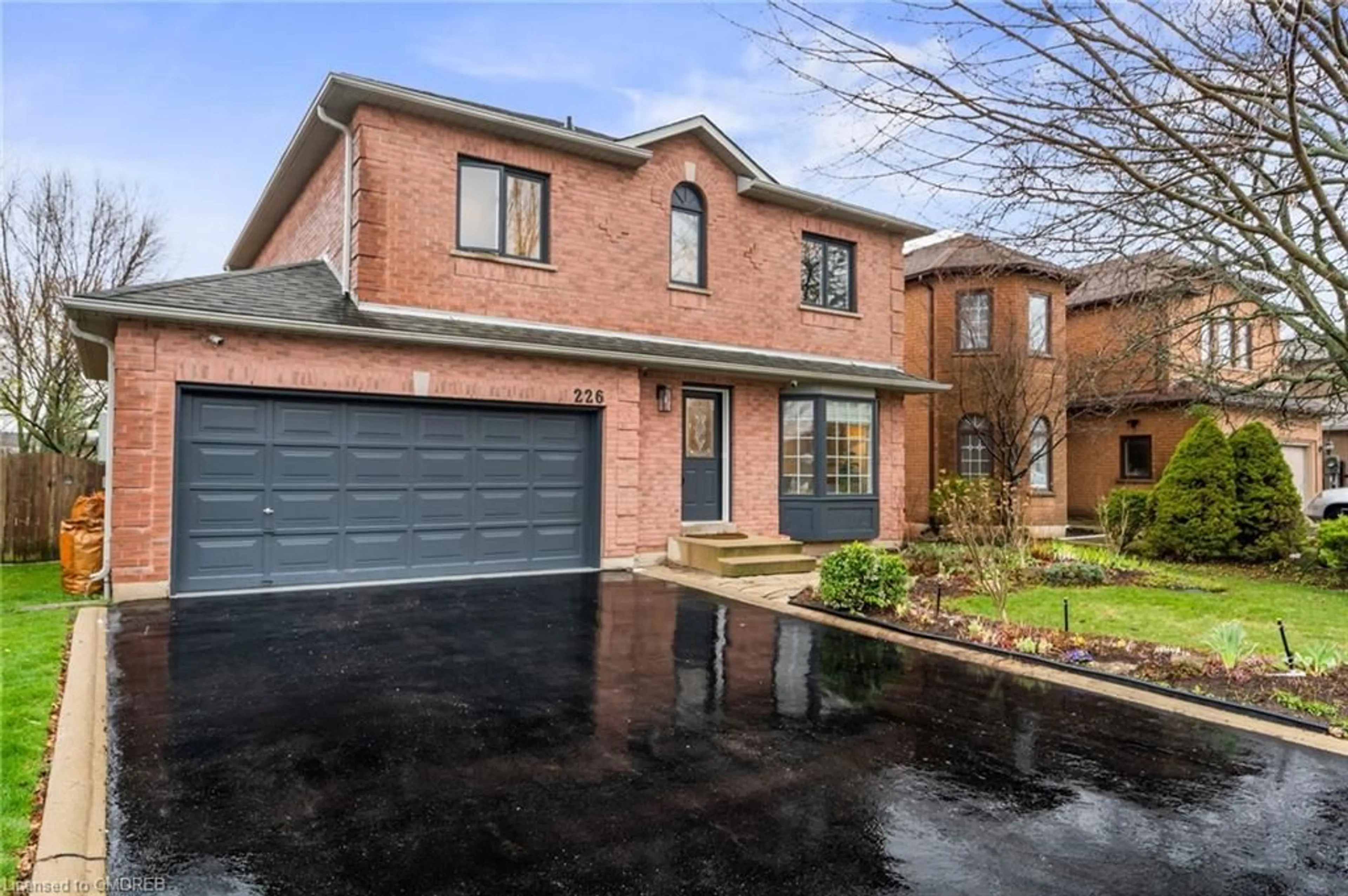 Home with brick exterior material for 226 Howell Rd, Oakville Ontario L6H 5Y7