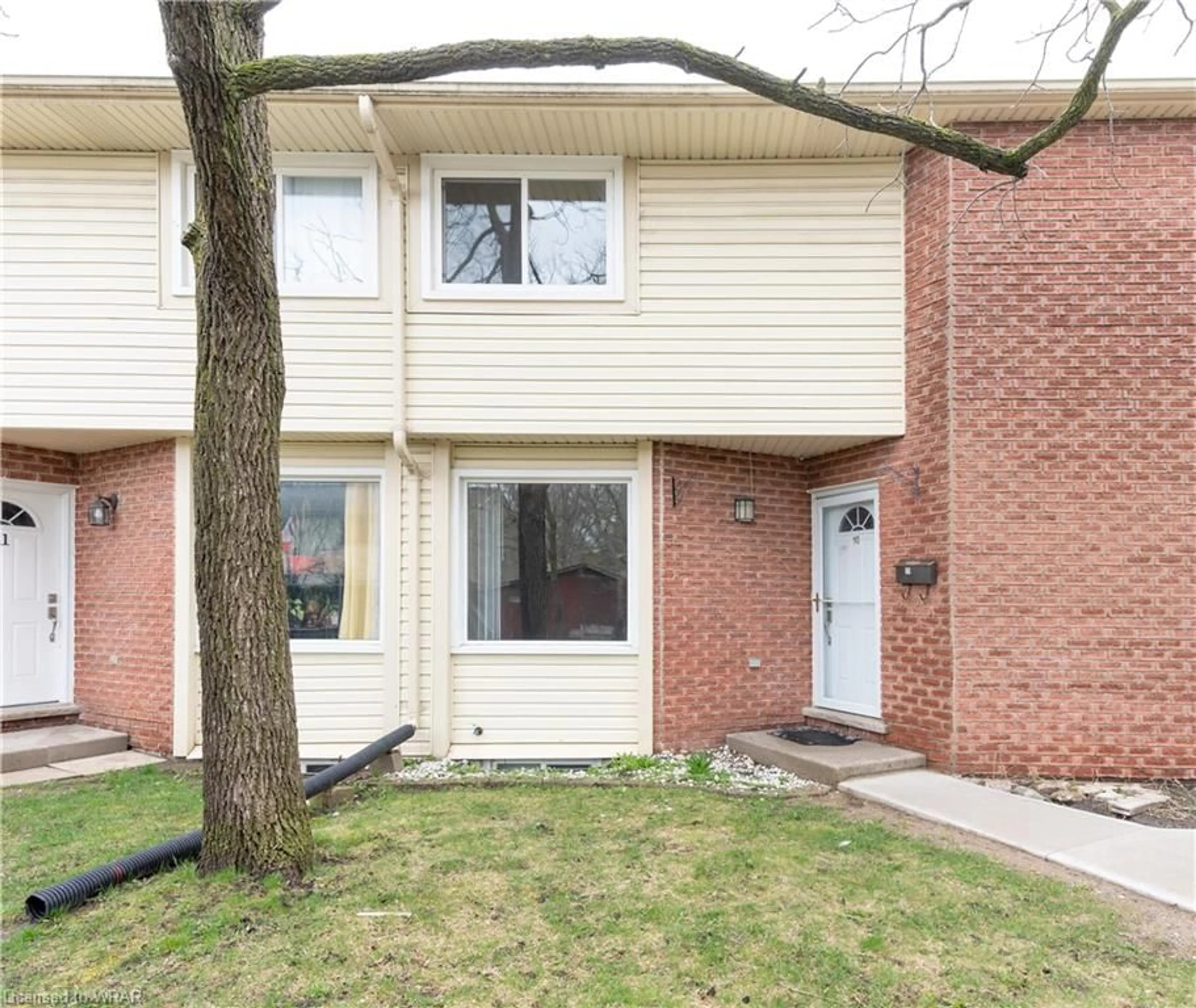 A pic from exterior of the house or condo for 203 Fairway Rd #10, Kitchener Ontario N2A 2N7
