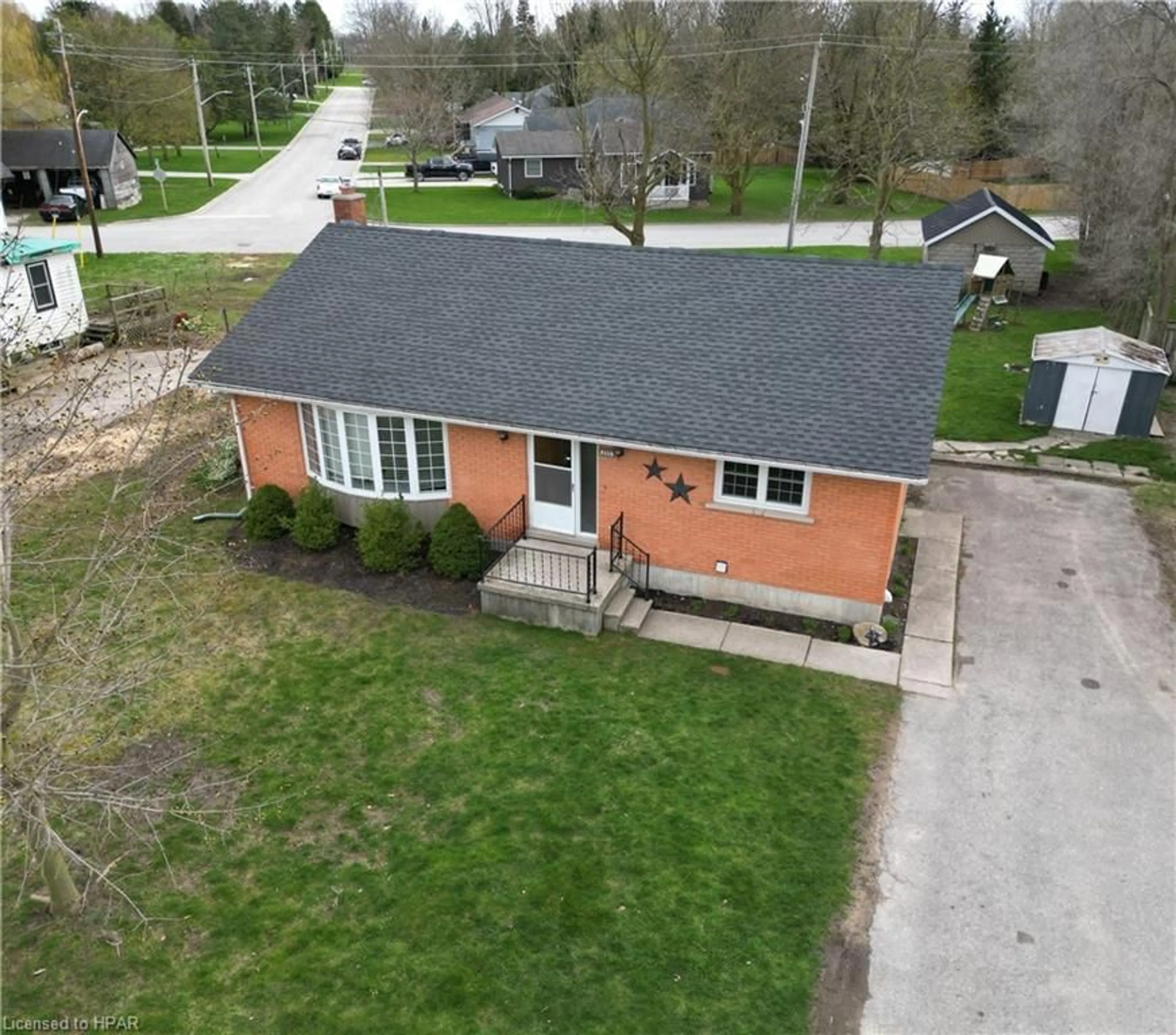 Frontside or backside of a home for 202 Mary St, Clinton Ontario N0M 1L0