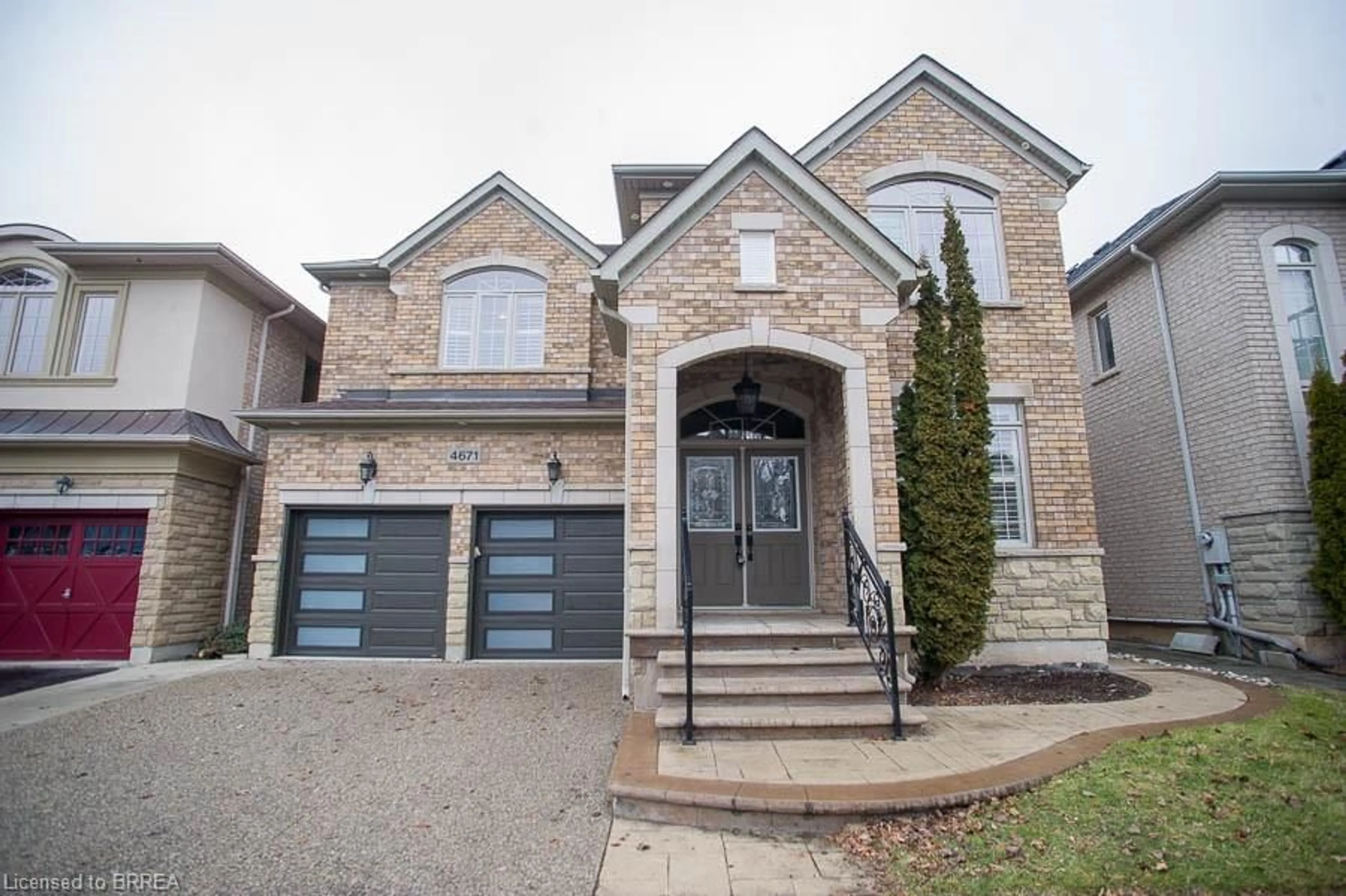 Home with brick exterior material for 4671 Mcleod Rd, Burlington Ontario L7M 0E4