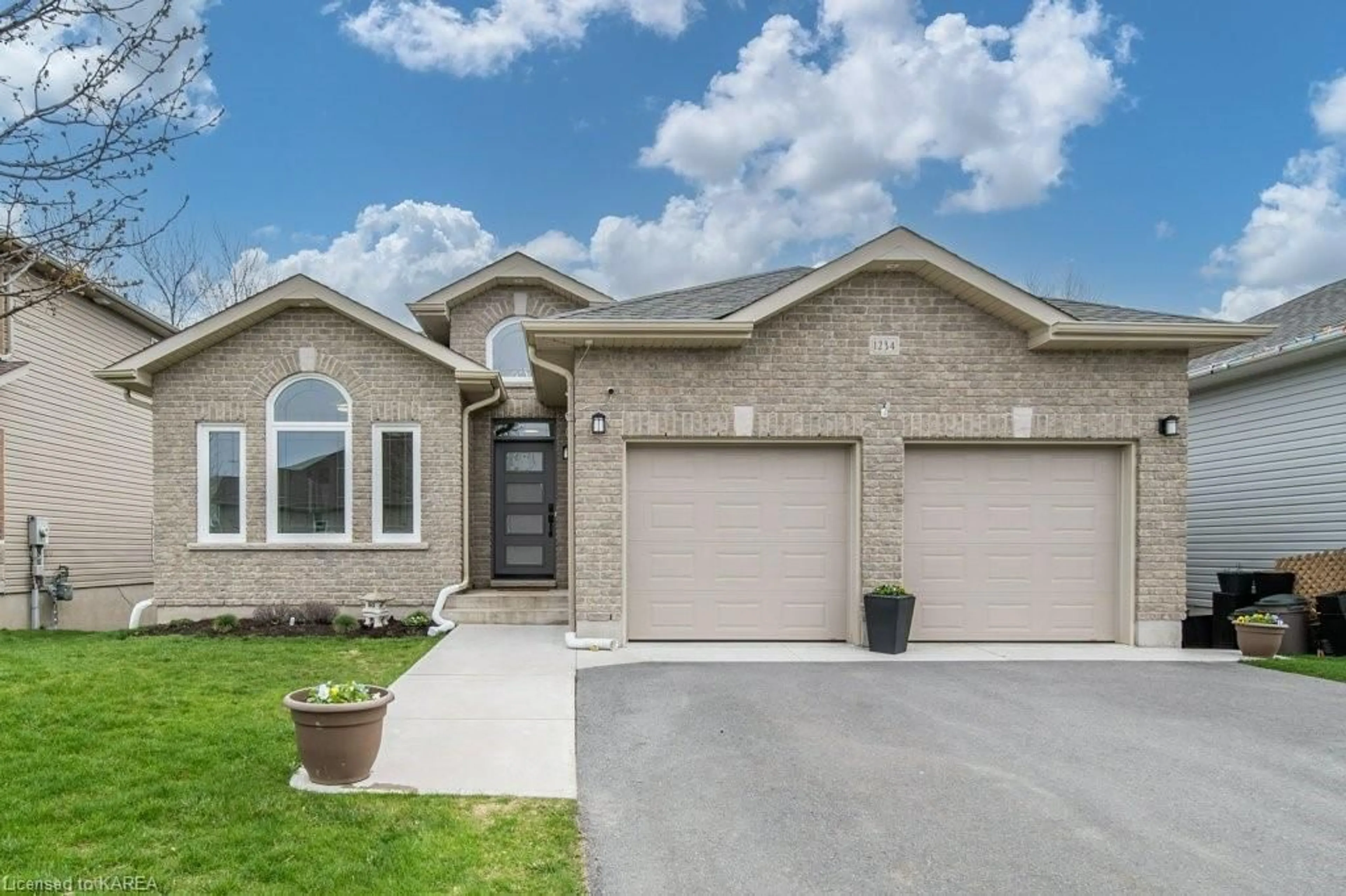 Frontside or backside of a home for 1234 Mazzolin Cres, Kingston Ontario K7P 0G7