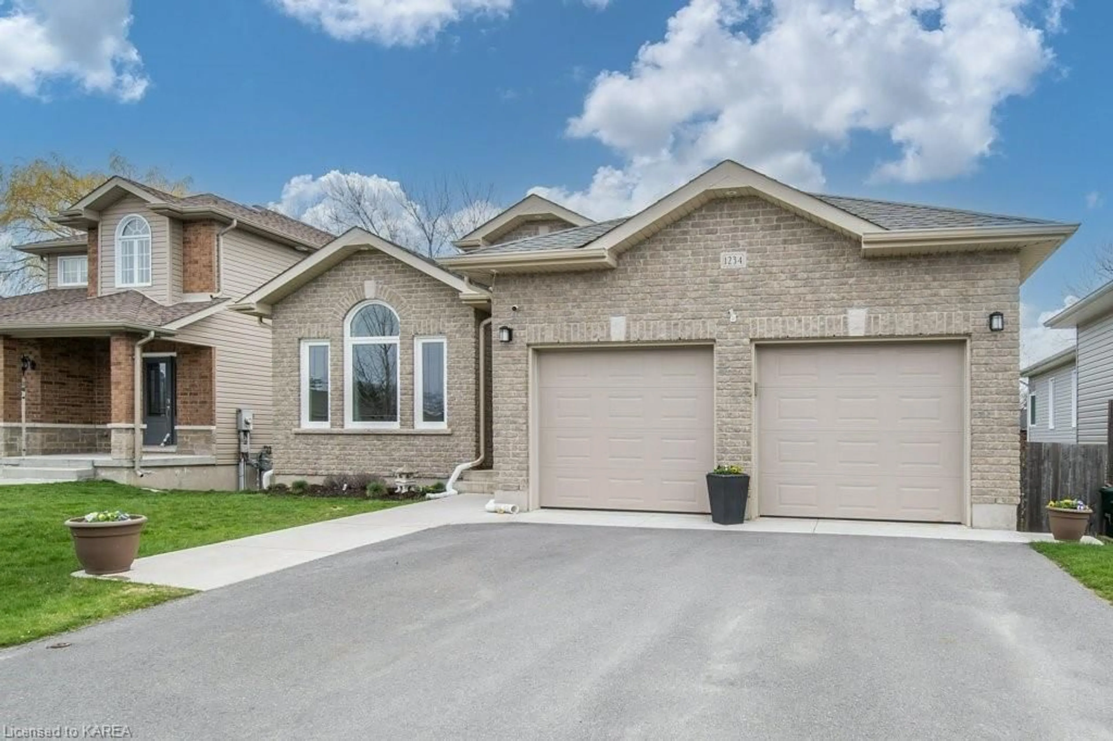 Frontside or backside of a home for 1234 Mazzolin Cres, Kingston Ontario K7P 0G7