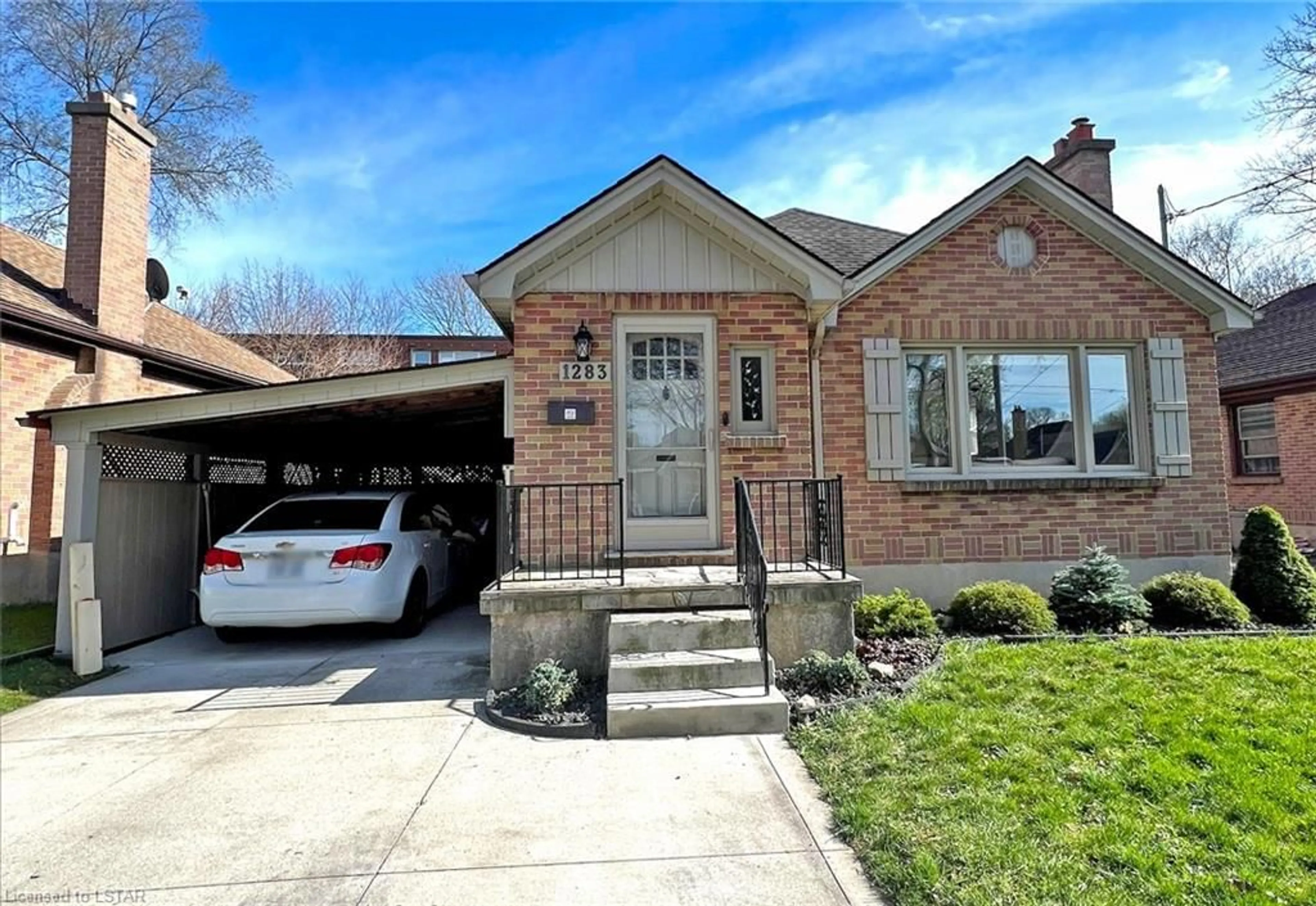 Home with brick exterior material for 1283 Langmuir Ave, London Ontario N5W 2G4