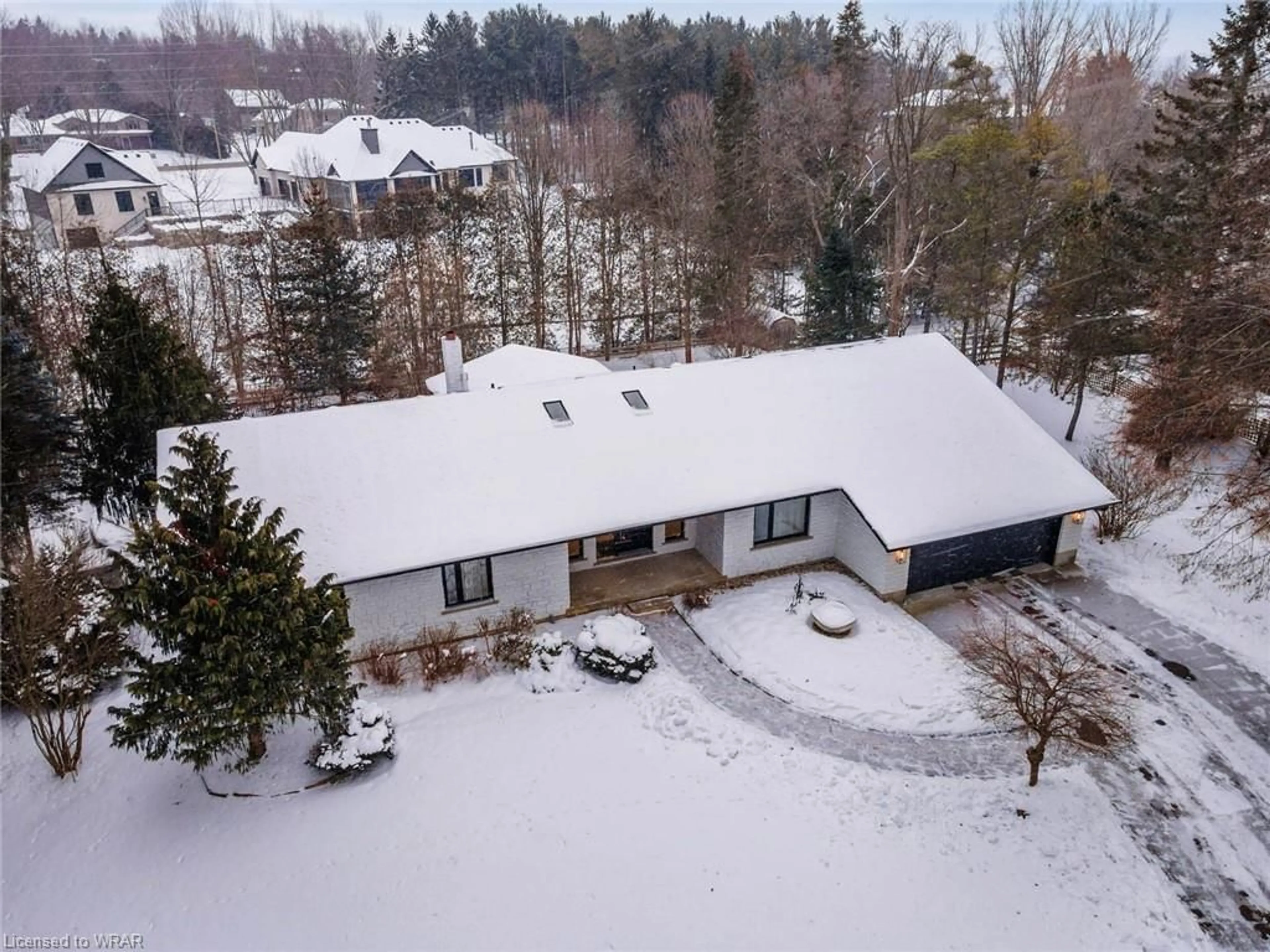 Frontside or backside of a home for 104 Grandview Dr, Conestogo Ontario N0B 1N0