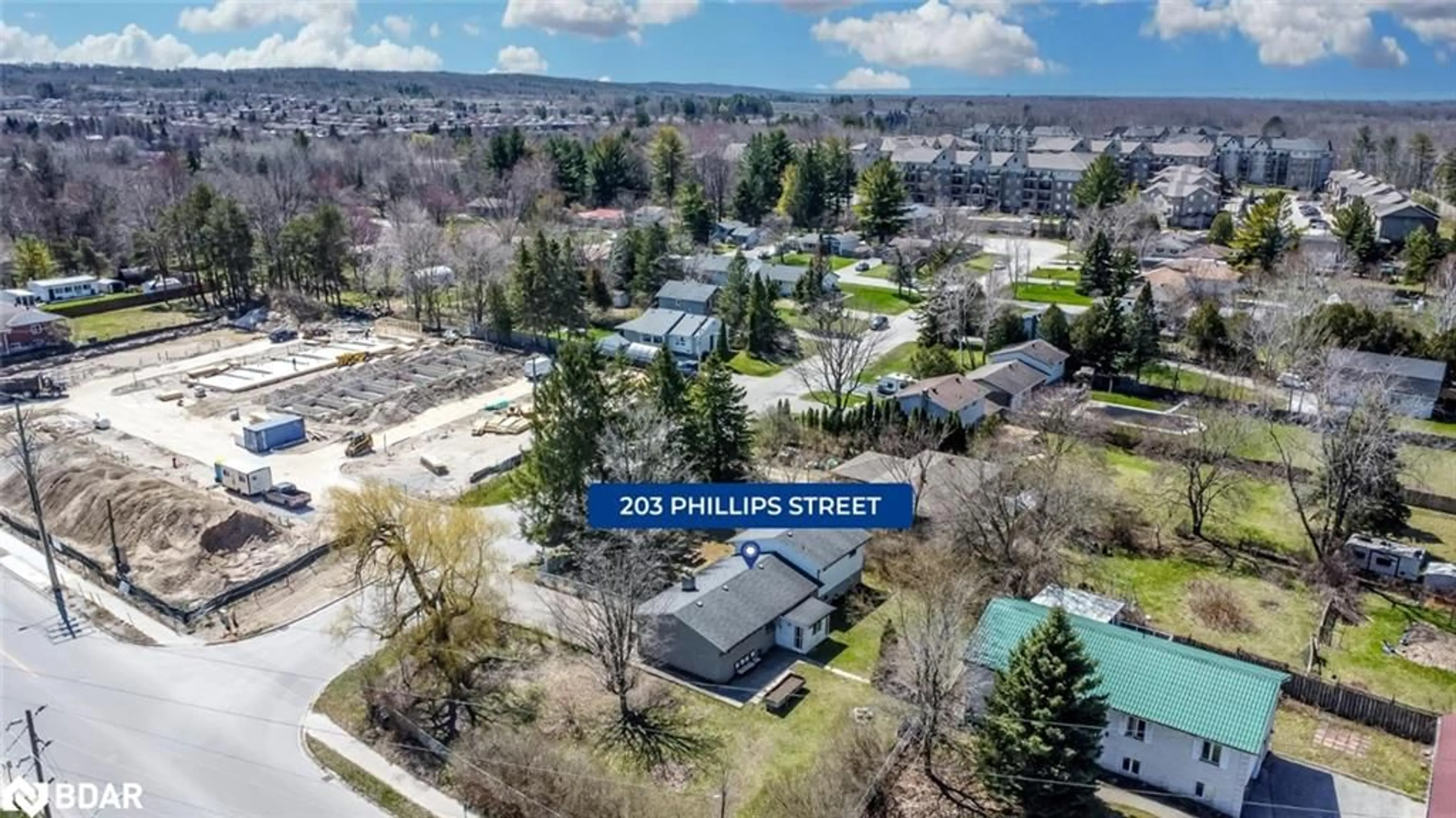 A view of a street for 203 Phillips St, Barrie Ontario L4N 3V2
