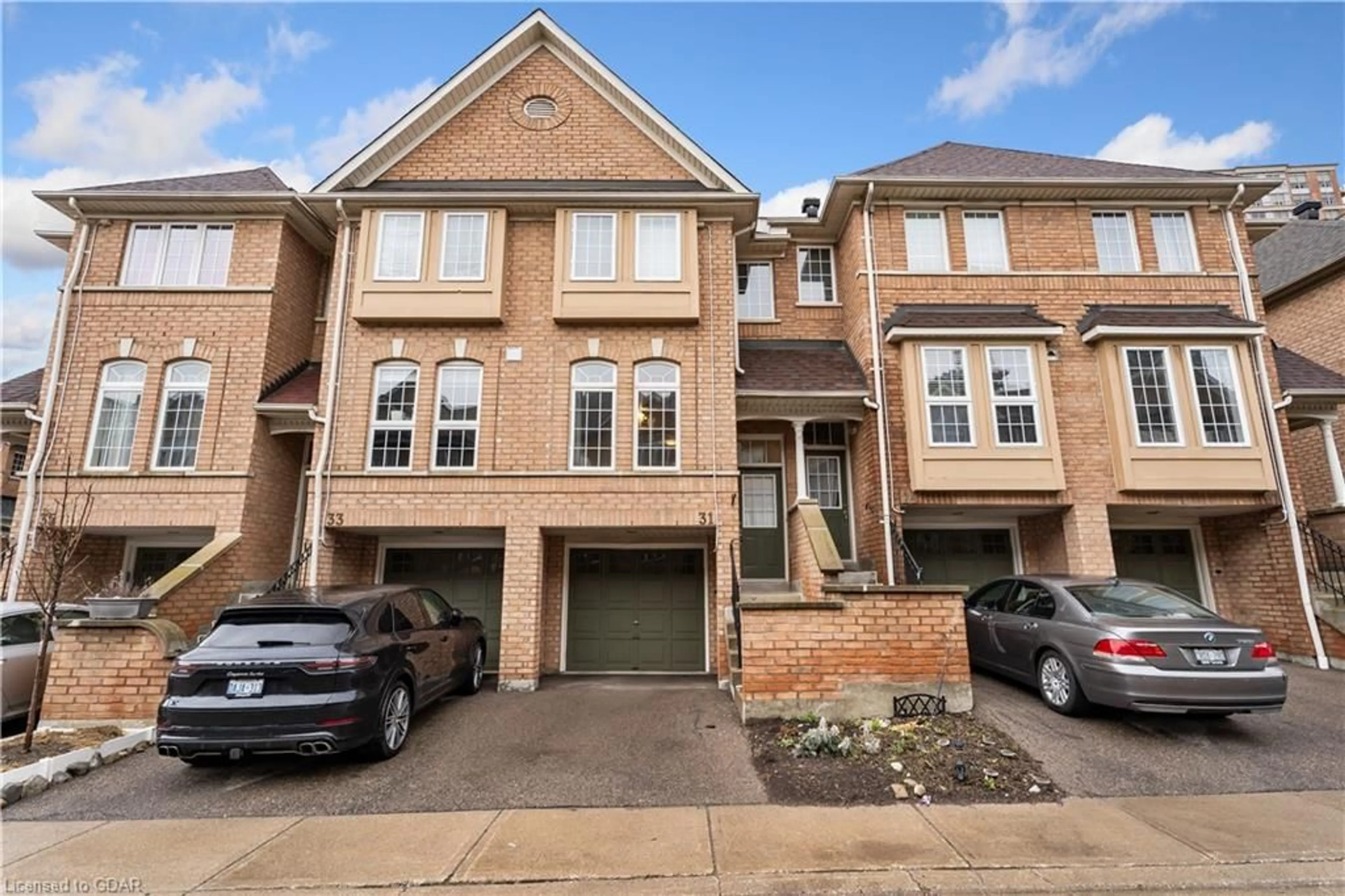 A pic from exterior of the house or condo for 50 Strathaven Dr #31, Mississauga Ontario L5R 4E7