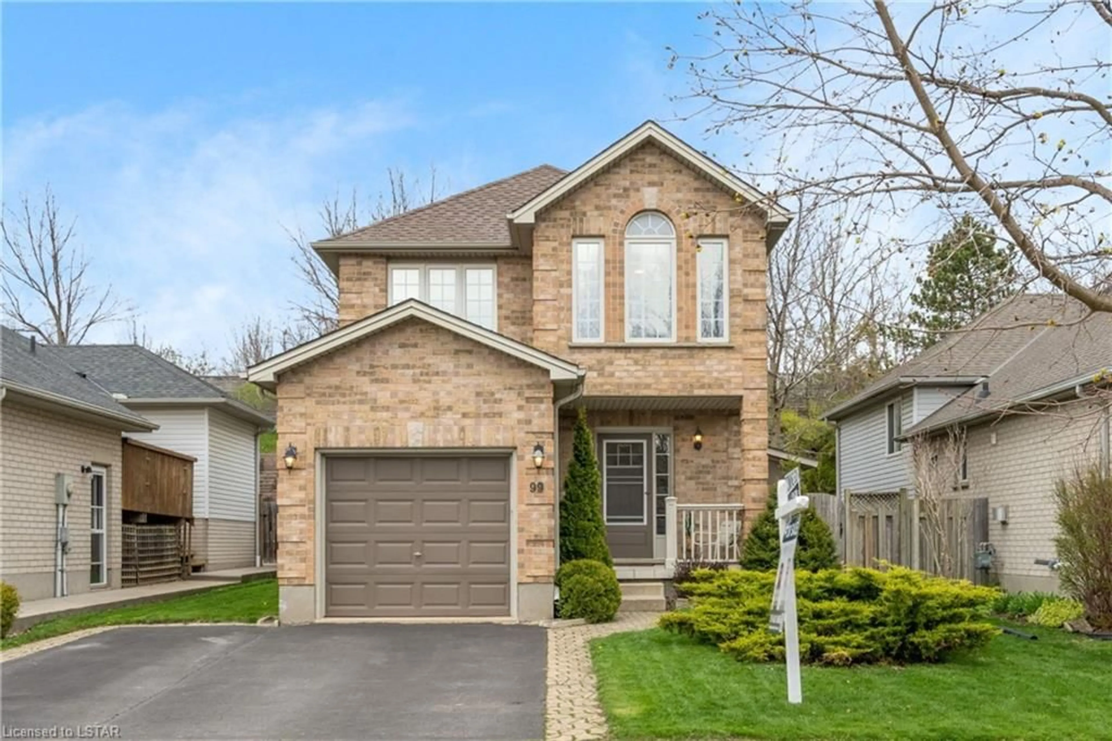 Frontside or backside of a home for 99 Meadowridge Rd, London Ontario N6H 5E6