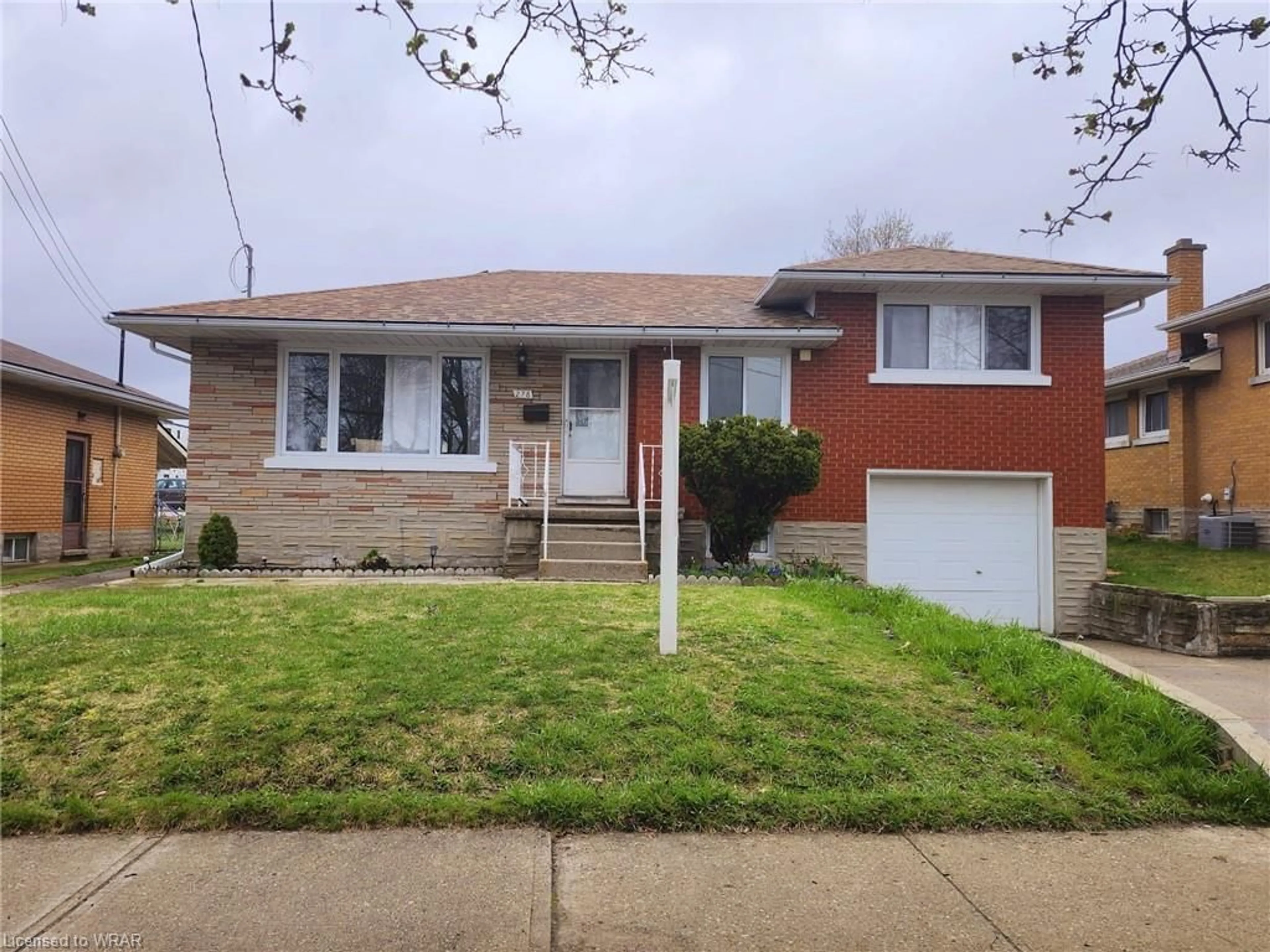 Frontside or backside of a home for 278 Greenfield Ave, Kitchener Ontario N2C 1C9