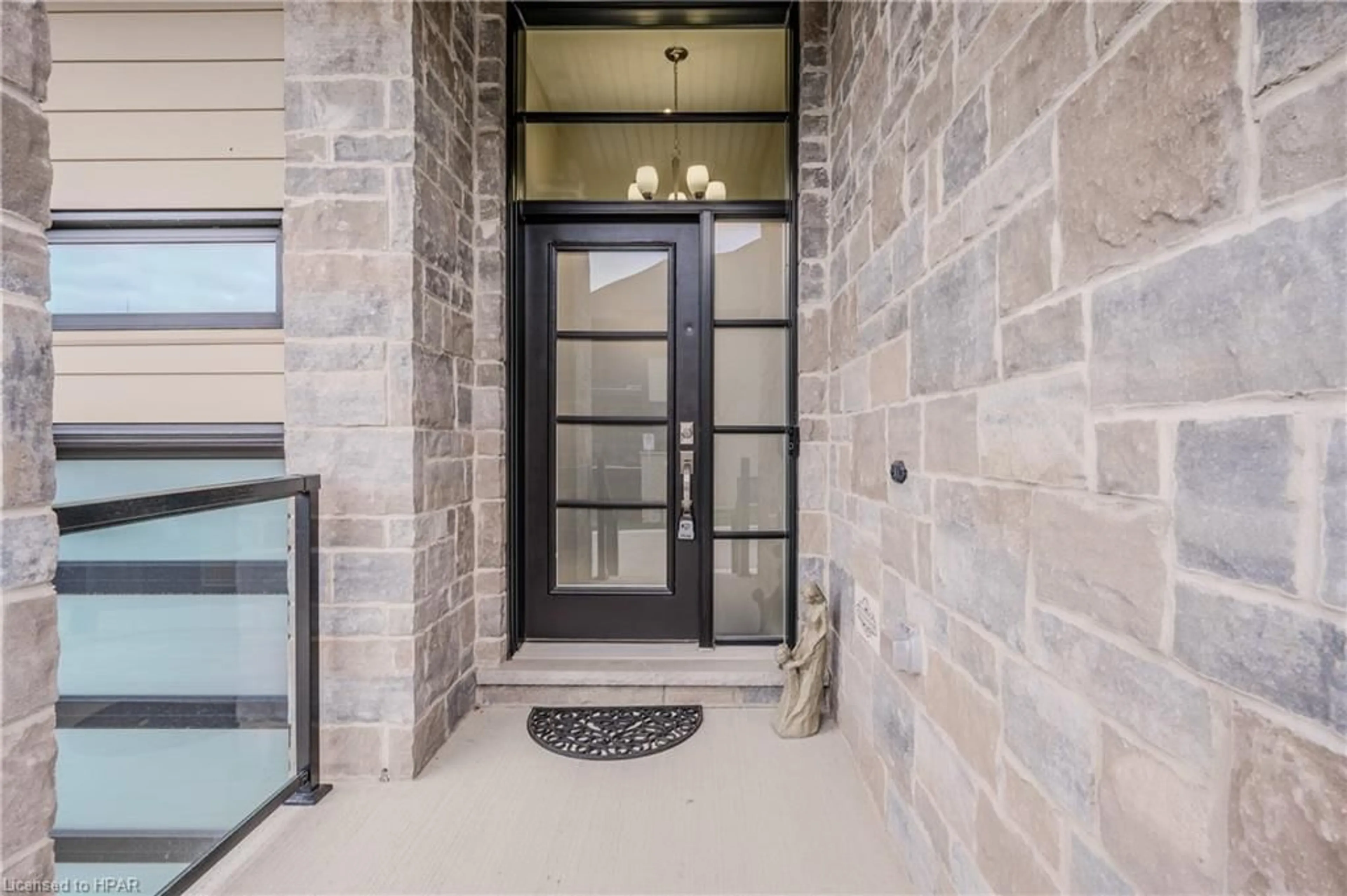 Indoor entryway for 19 Owens Way, Guelph Ontario N1L 1B3