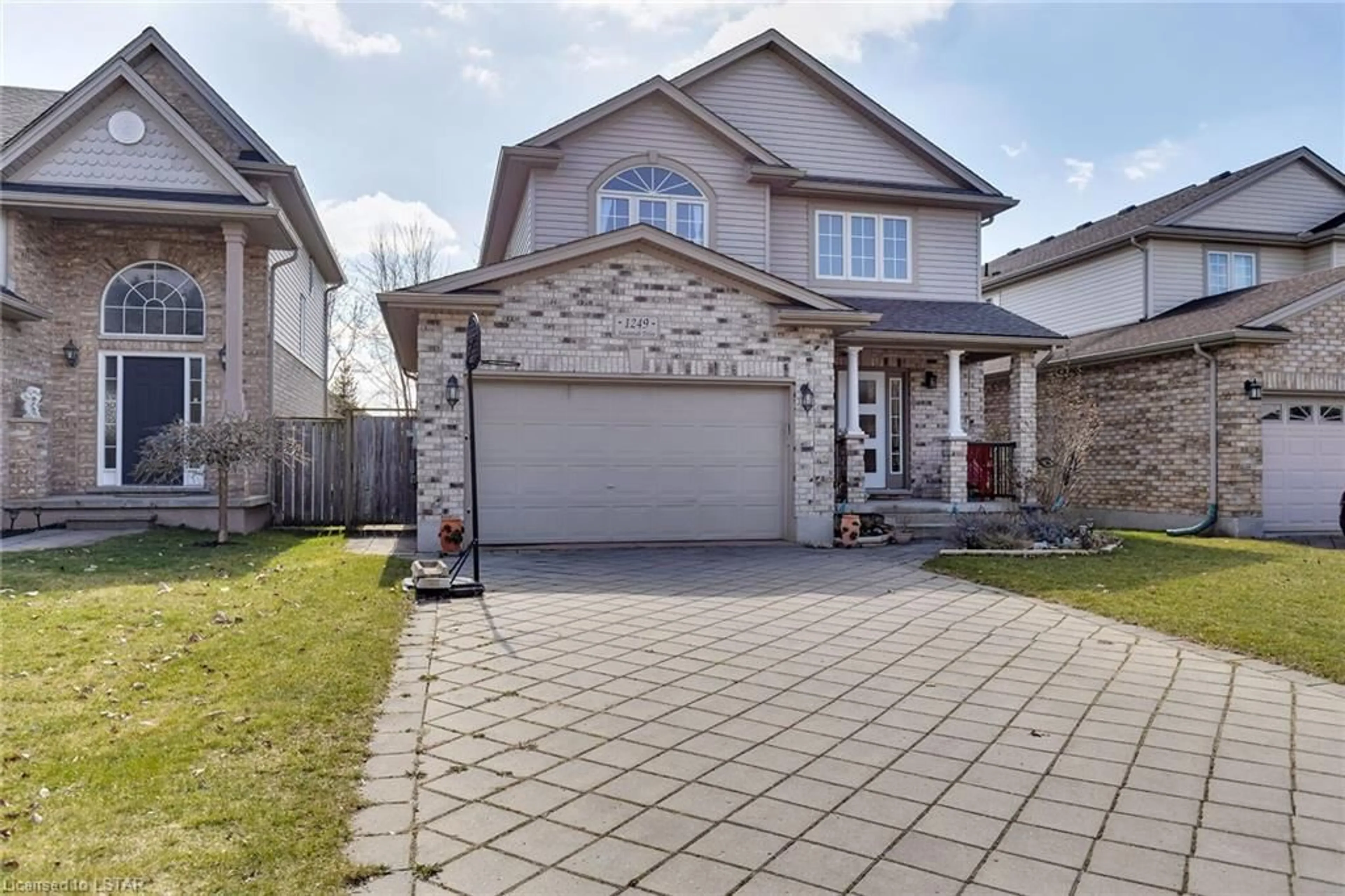 Frontside or backside of a home for 1249 Savannah Dr, London Ontario N5X 4N3