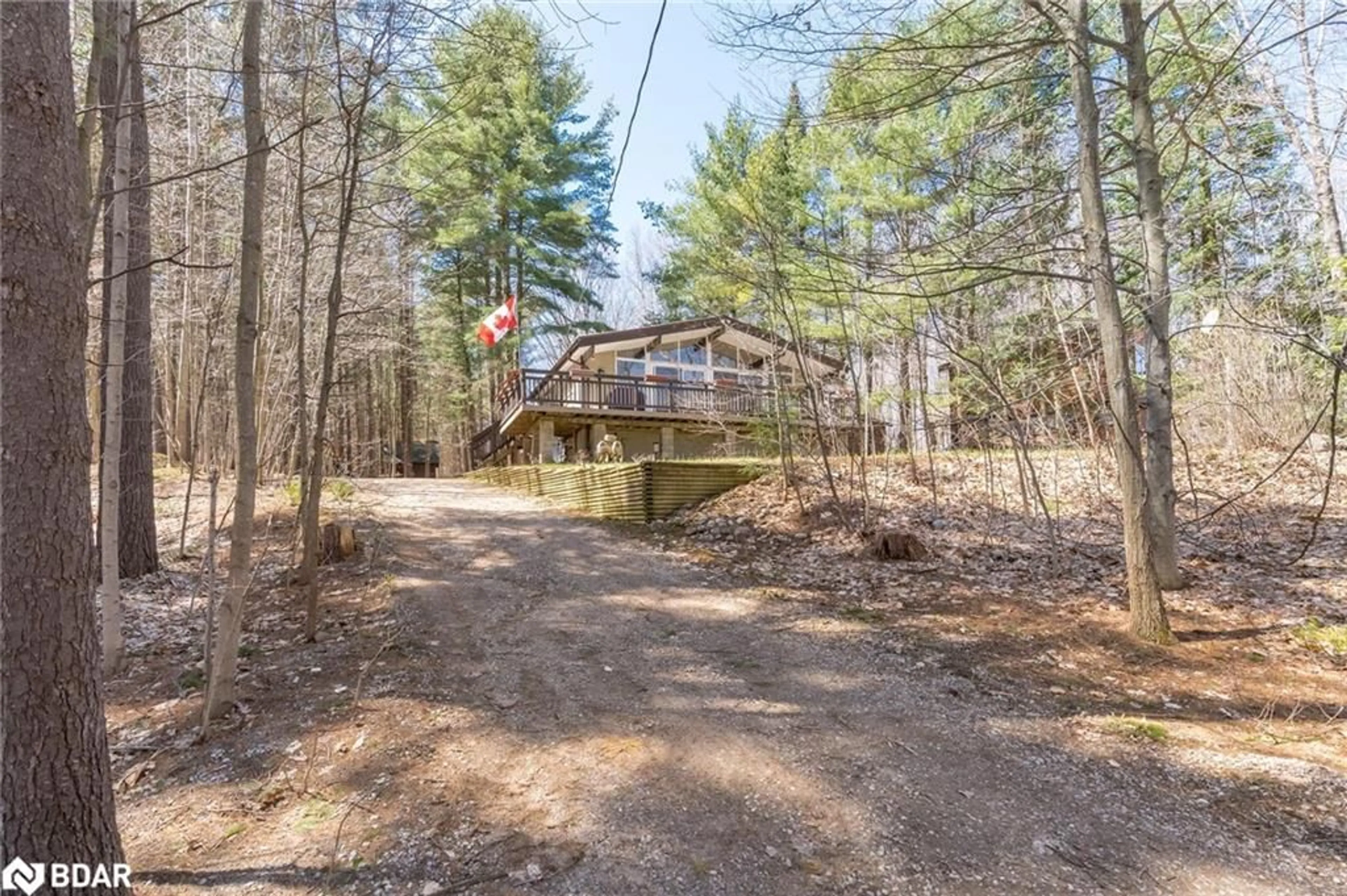 Cottage for 28 Timcourt Dr, Tiny Ontario L9M 0B9