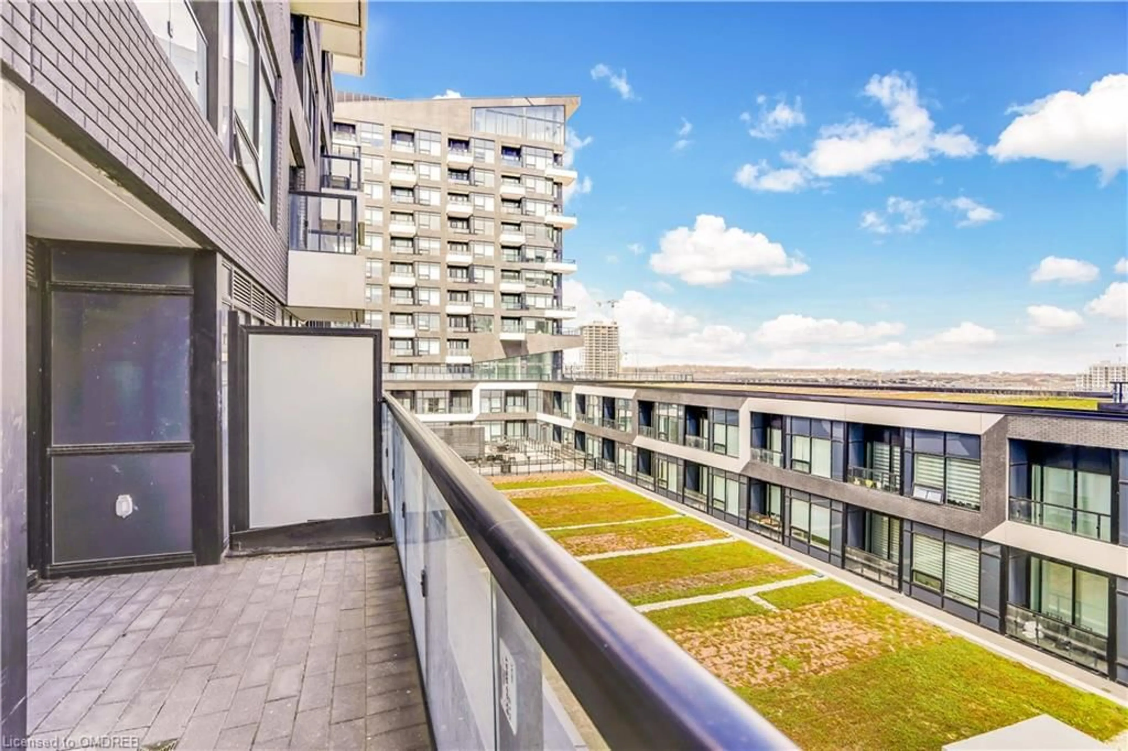 Balcony in the apartment for 2481 Taunton Rd #501, Oakville Ontario L6H 3R7