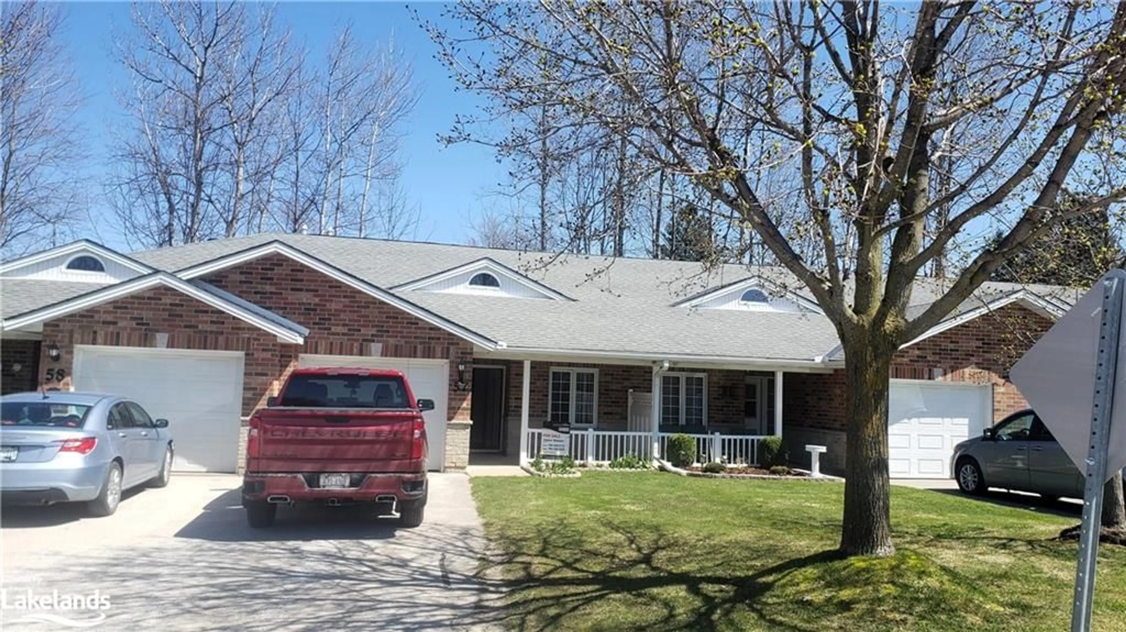 Frontside or backside of a home for 275 Huron St #57, Stayner Ontario L0M 1S0