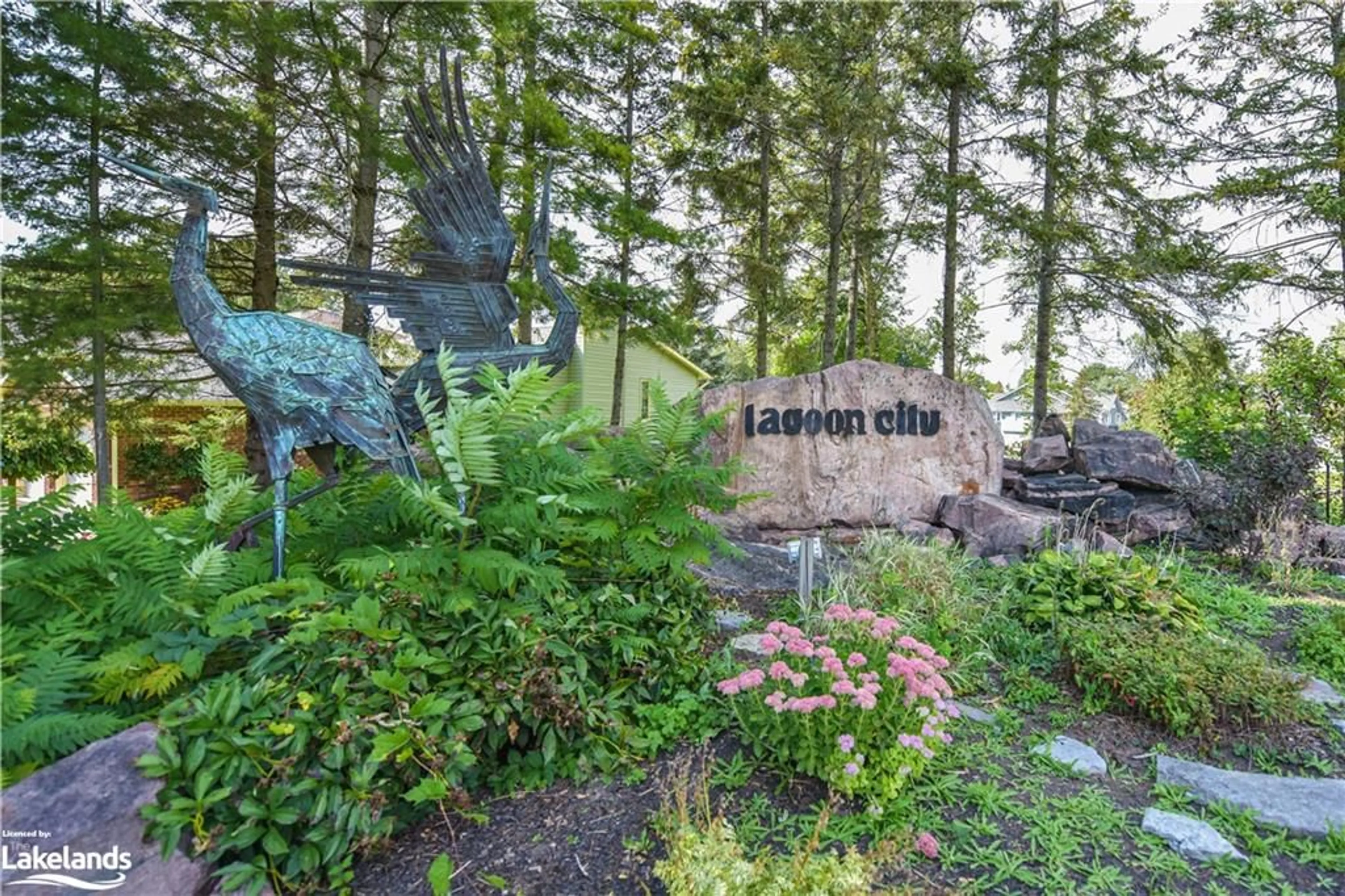 Lakeview for 3 Paradise Blvd #9, Brechin Ontario L0K 1B0