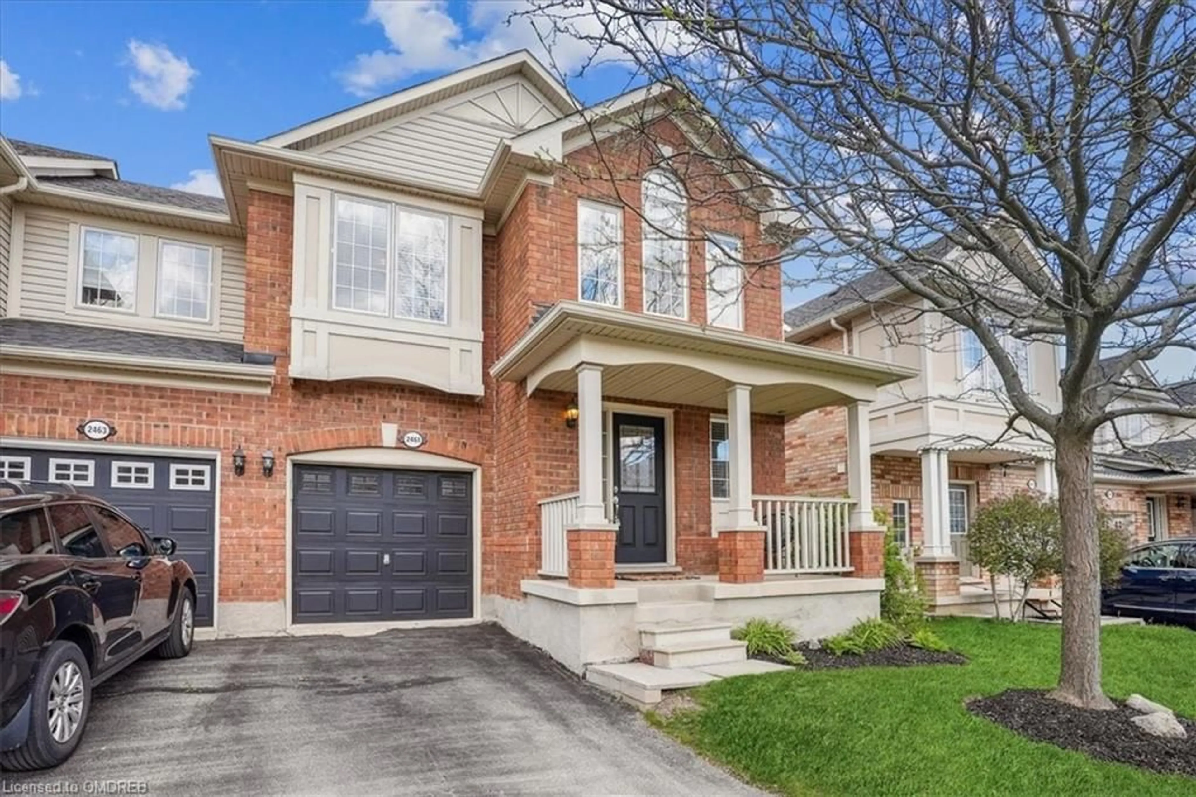 Home with brick exterior material for 2461 Springforest Dr, Oakville Ontario L6M 0A2