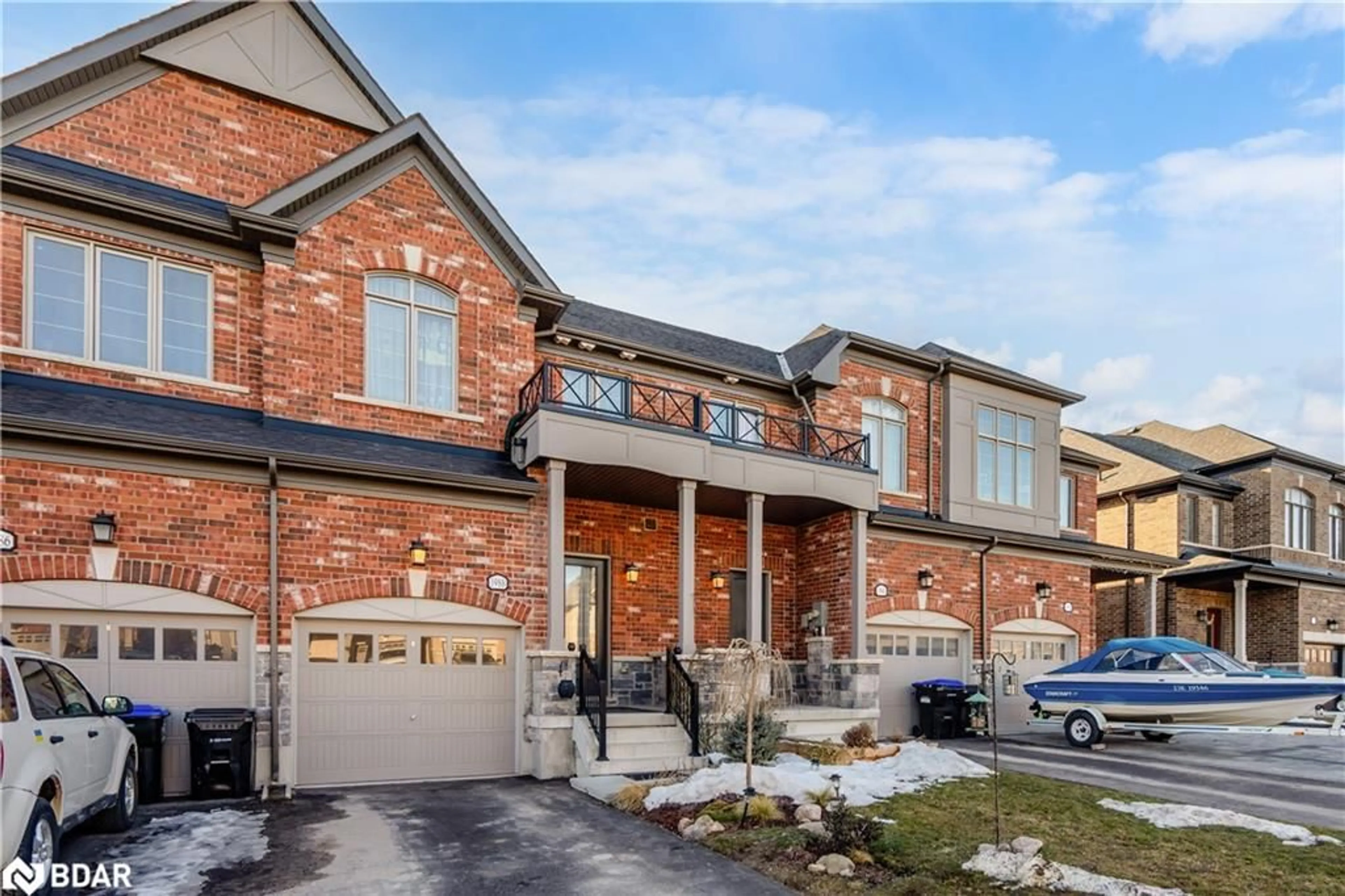 Home with brick exterior material for 1988 Mcneil Dr, Innisfil Ontario L9S 0N8