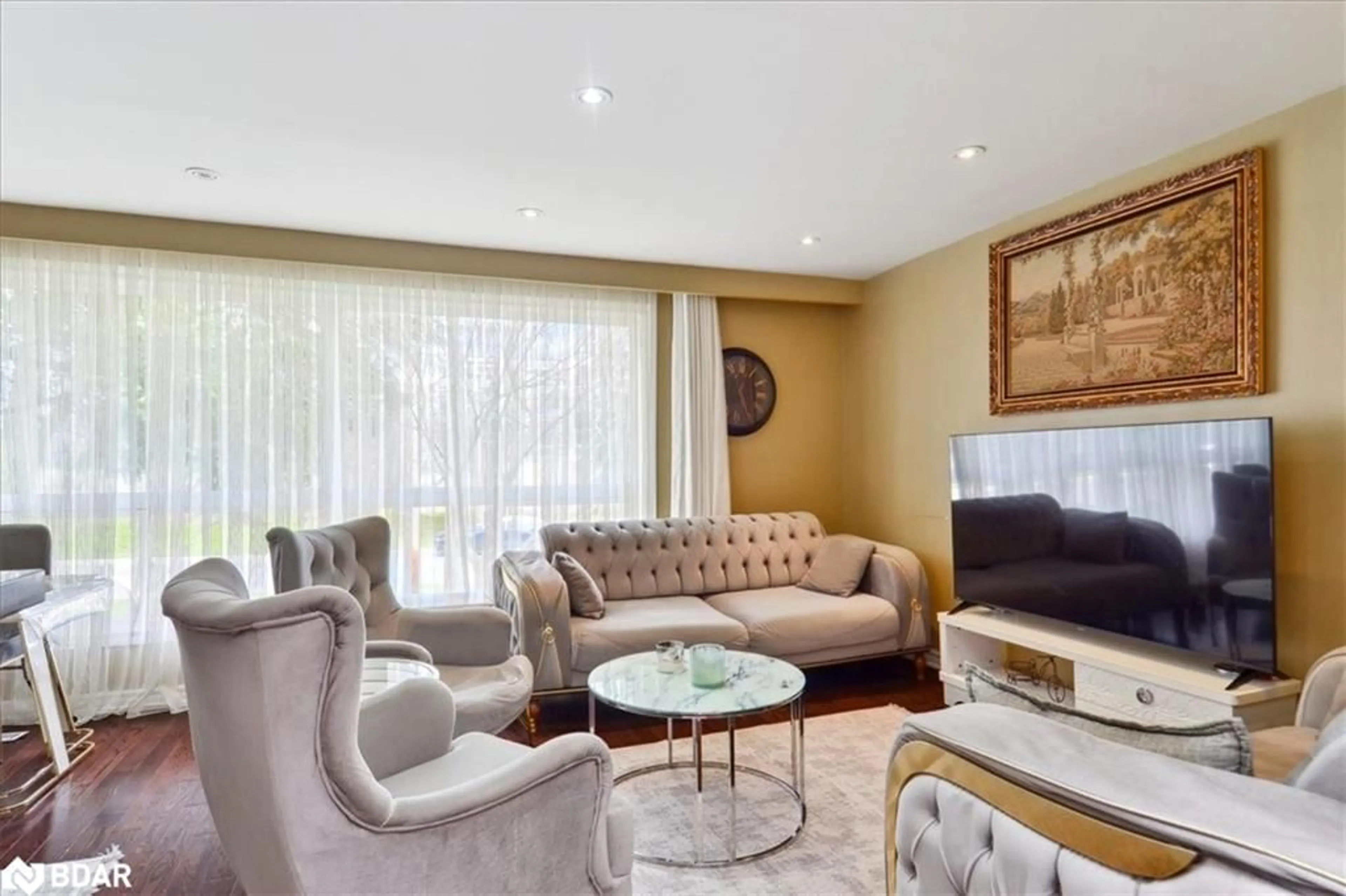 Living room for 55 Combe Ave, Toronto Ontario M3H 4J5