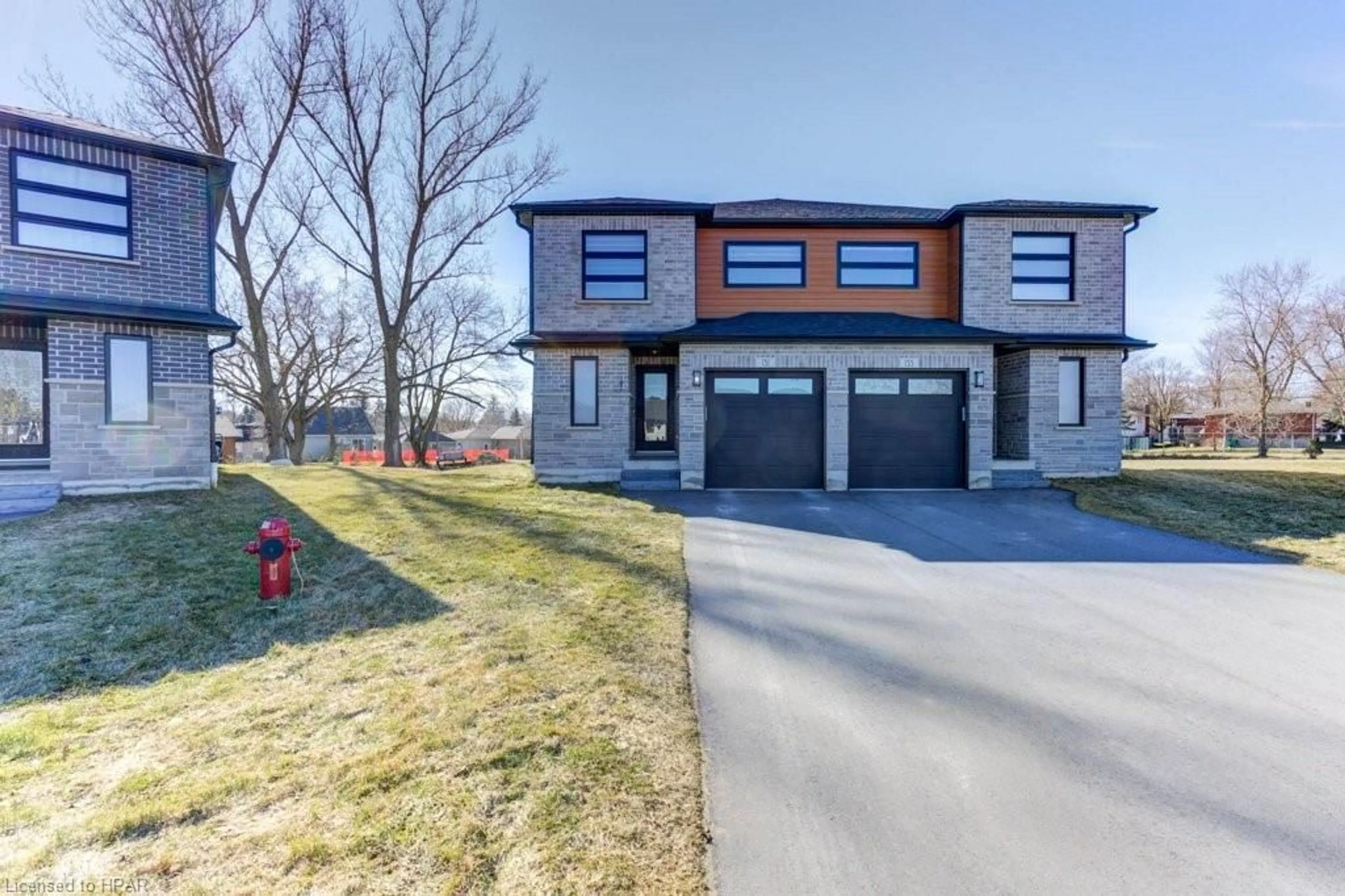 Frontside or backside of a home for 131 Jefferey Way, Mount Forest Ontario L1M 0K5