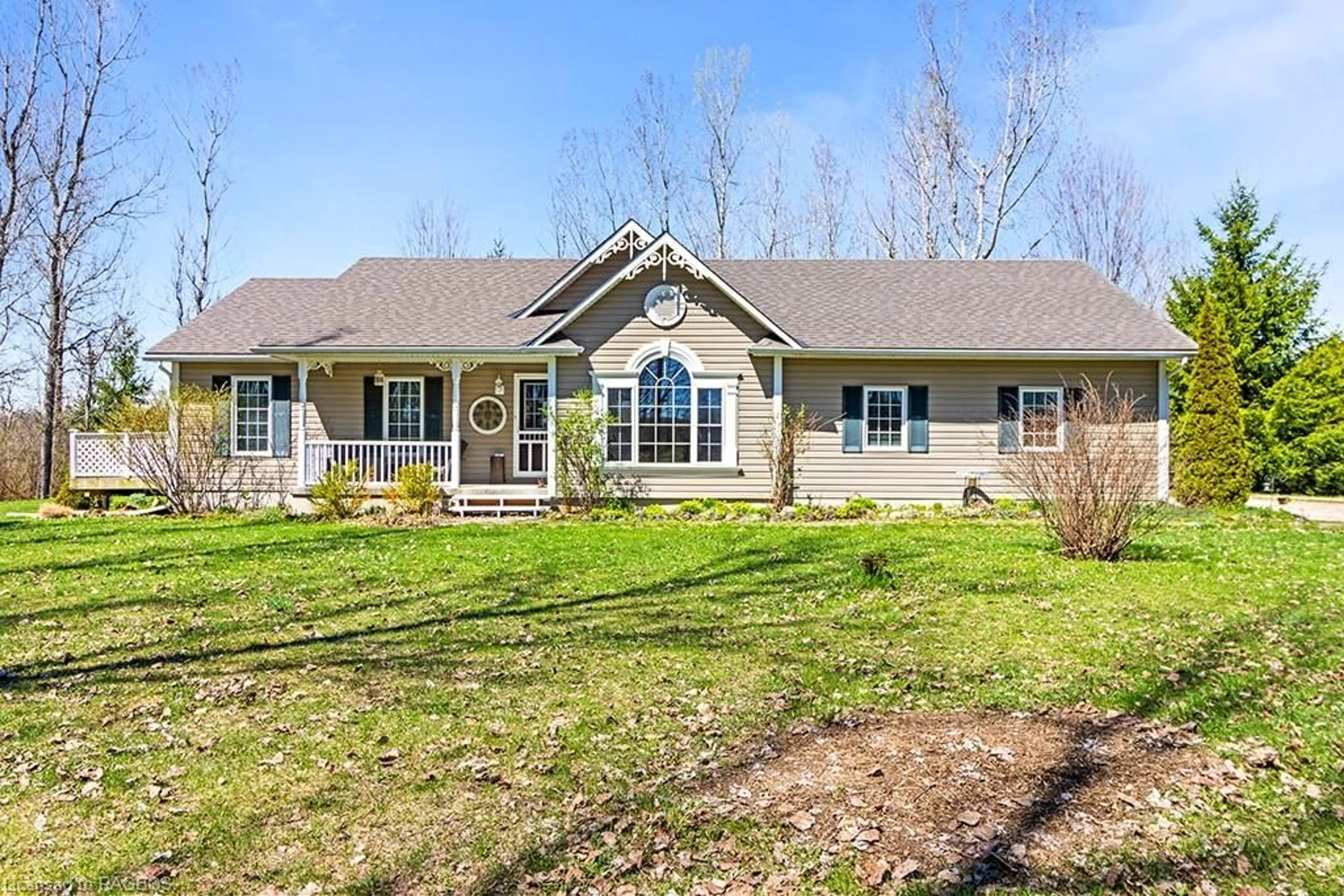 Frontside or backside of a home for 625157 Sideroad 16a, Grey Highlands Ontario N0C 1H0