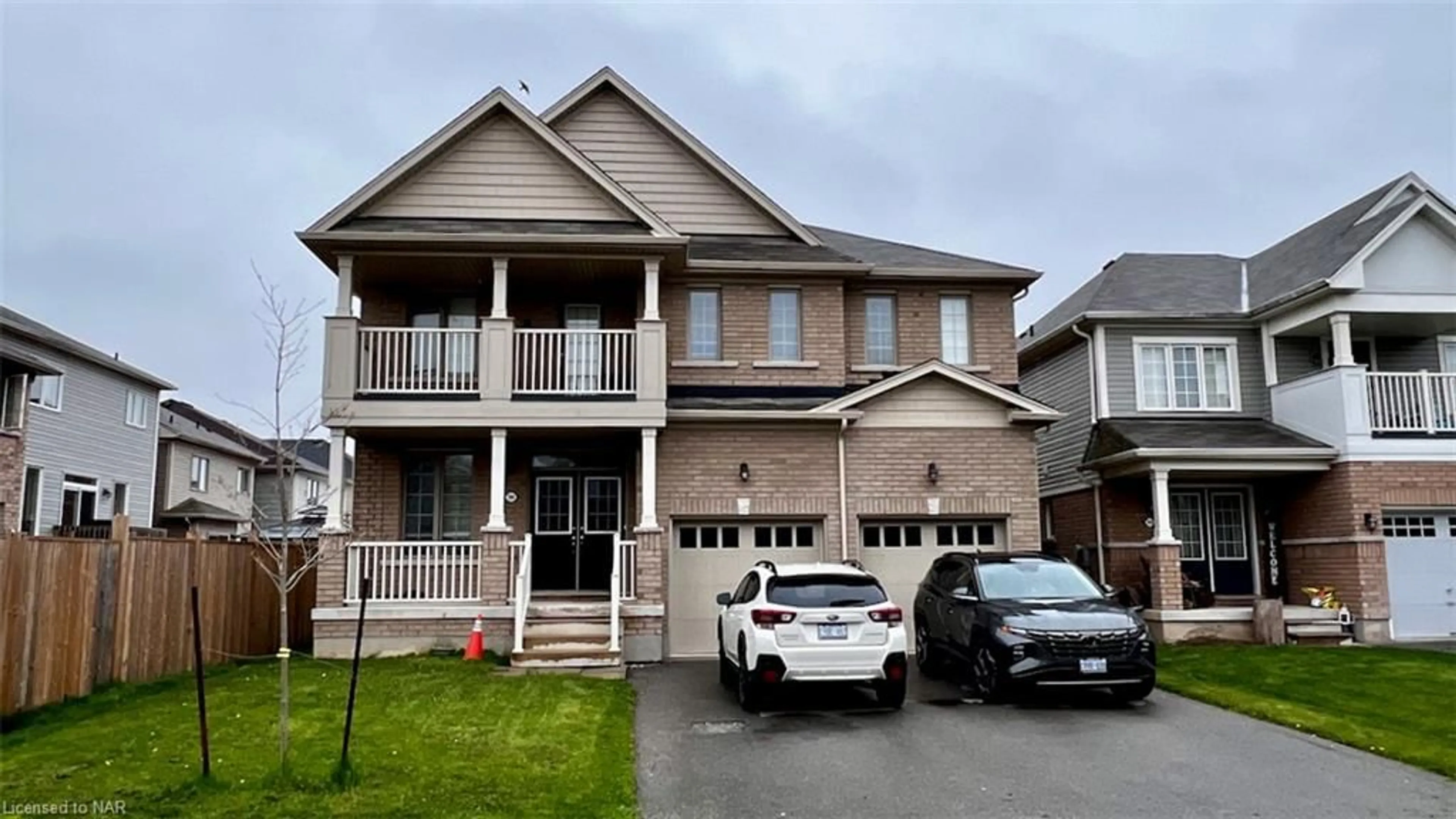 Frontside or backside of a home for 7804 Juneberry Drive, Niagara Falls Ontario L2H 2Y6