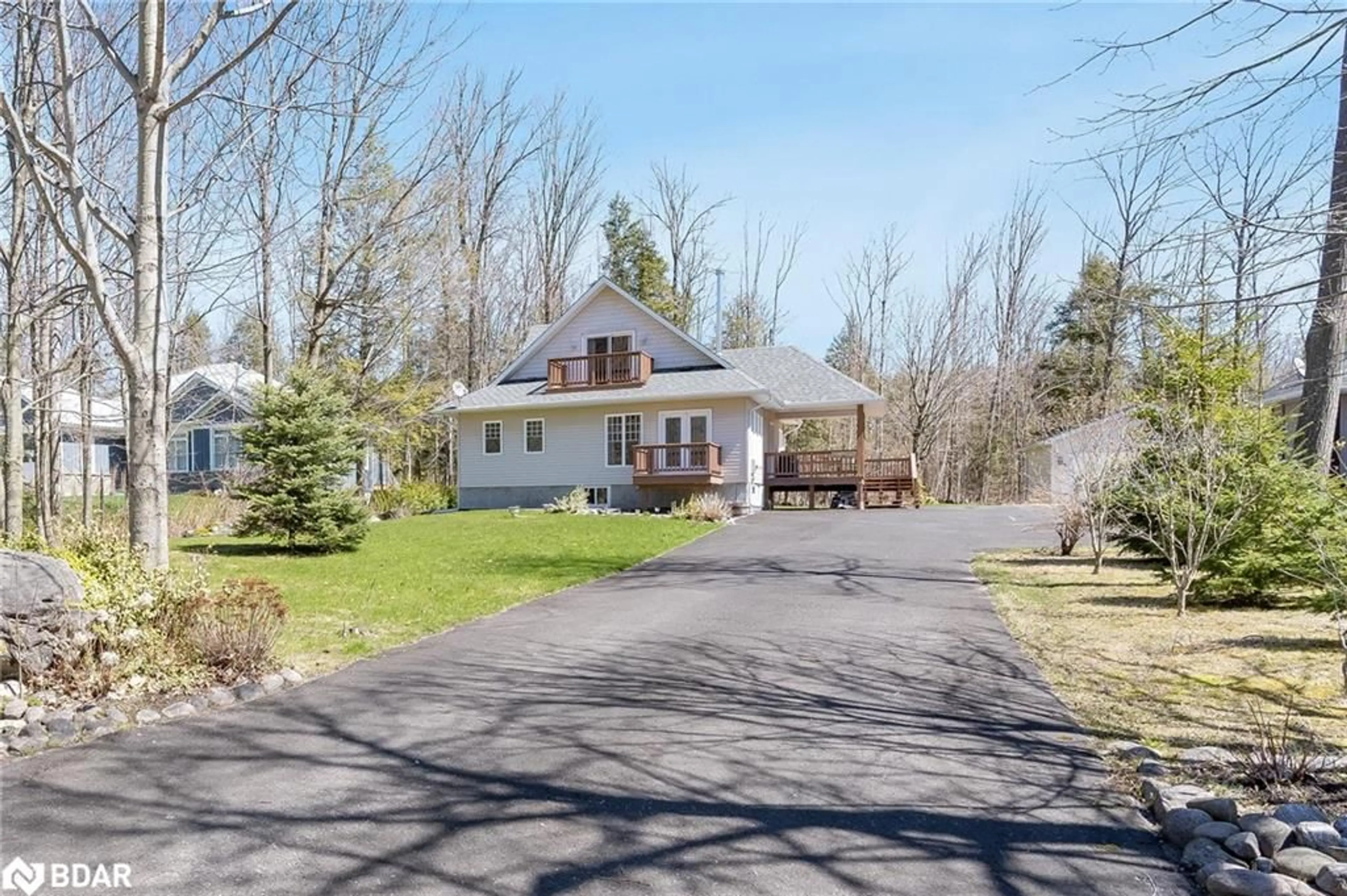 Frontside or backside of a home for 139 Trout Lane, Tiny Ontario L9M 0J1