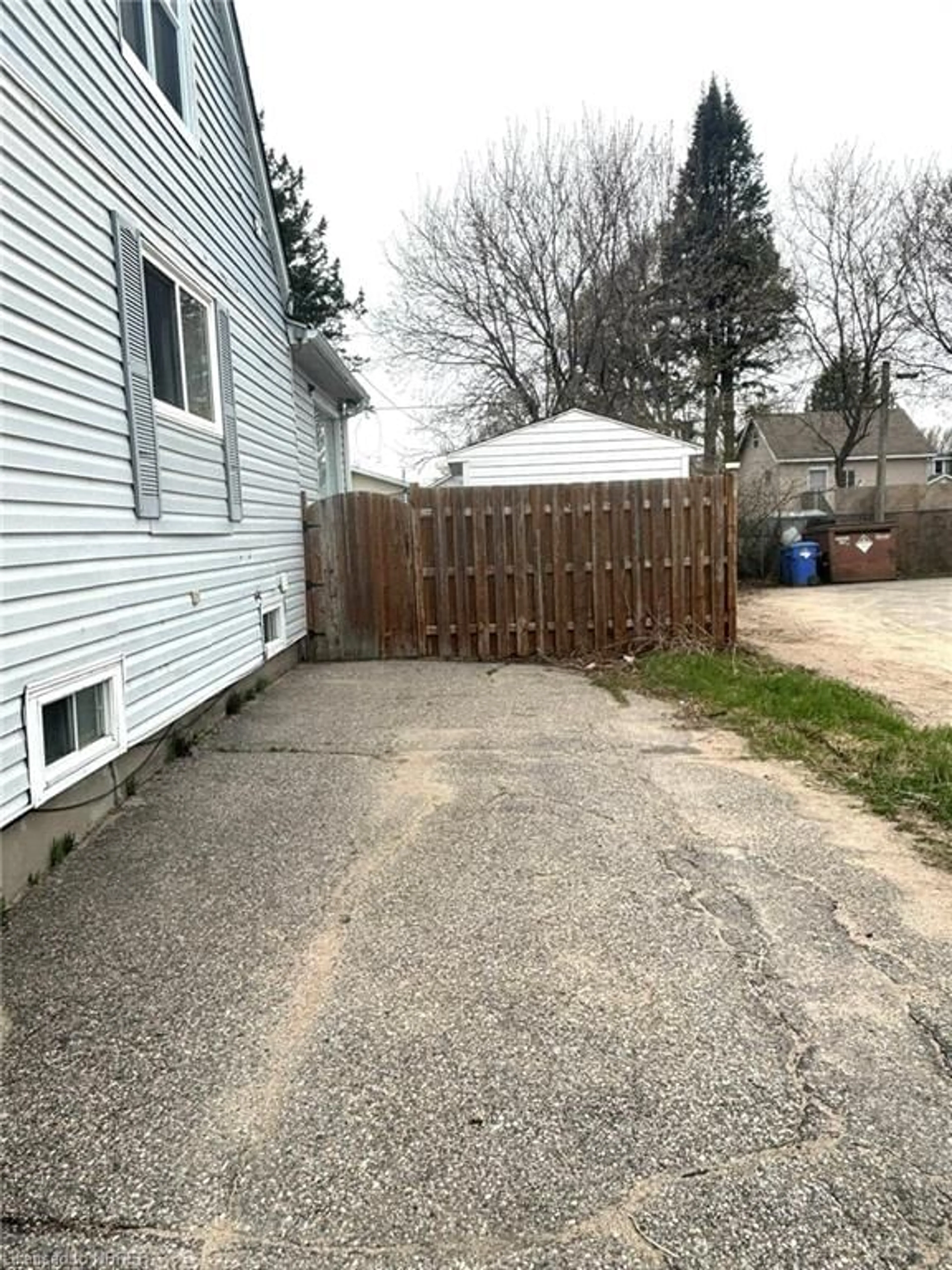 Fenced yard for 11 Brock St, North Bay Ontario P1A 1H4