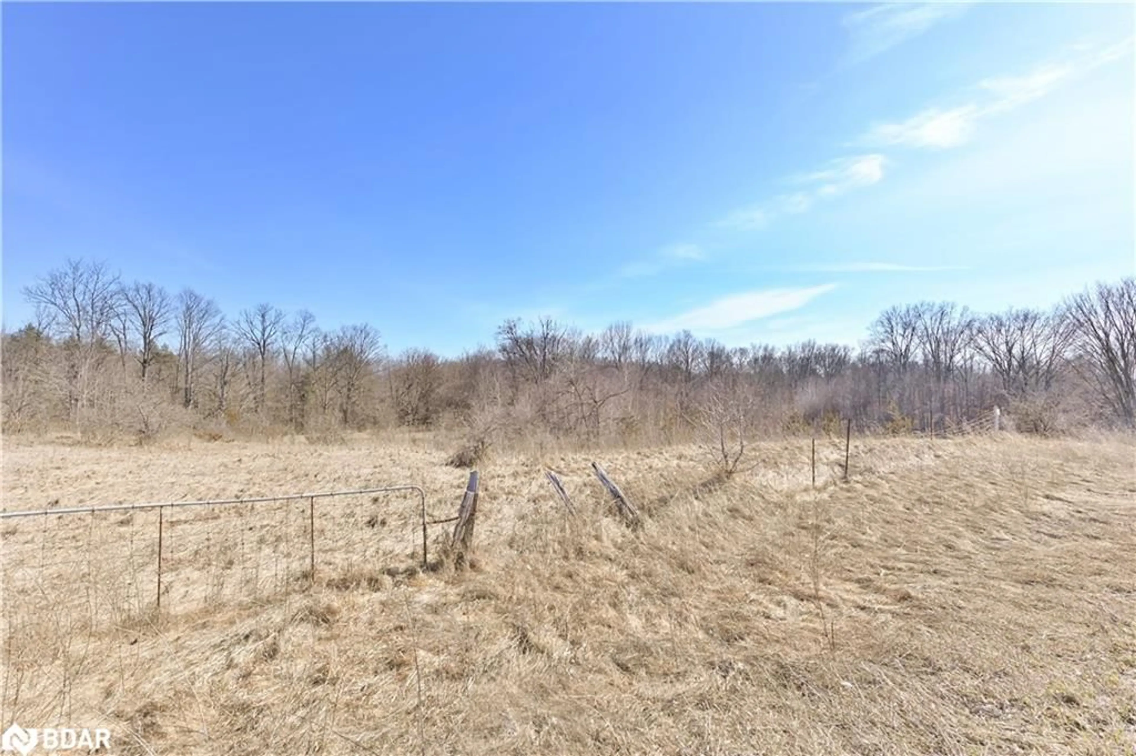 Fenced yard for 350 Cooper Rd, Madoc Ontario K0K 2K0