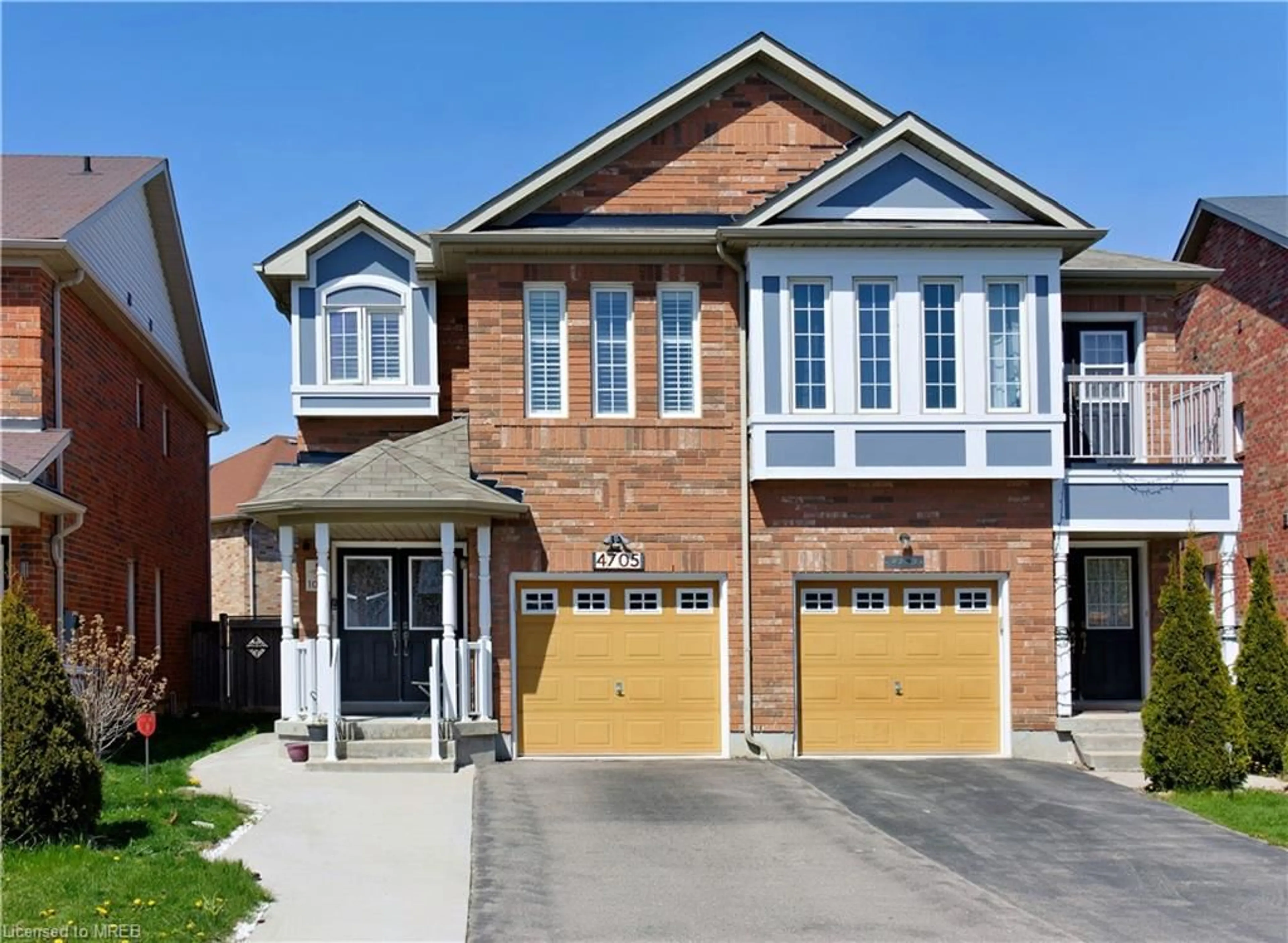 Home with brick exterior material for 4705 Alana Glen Dr, Mississauga Ontario L5V 0P3