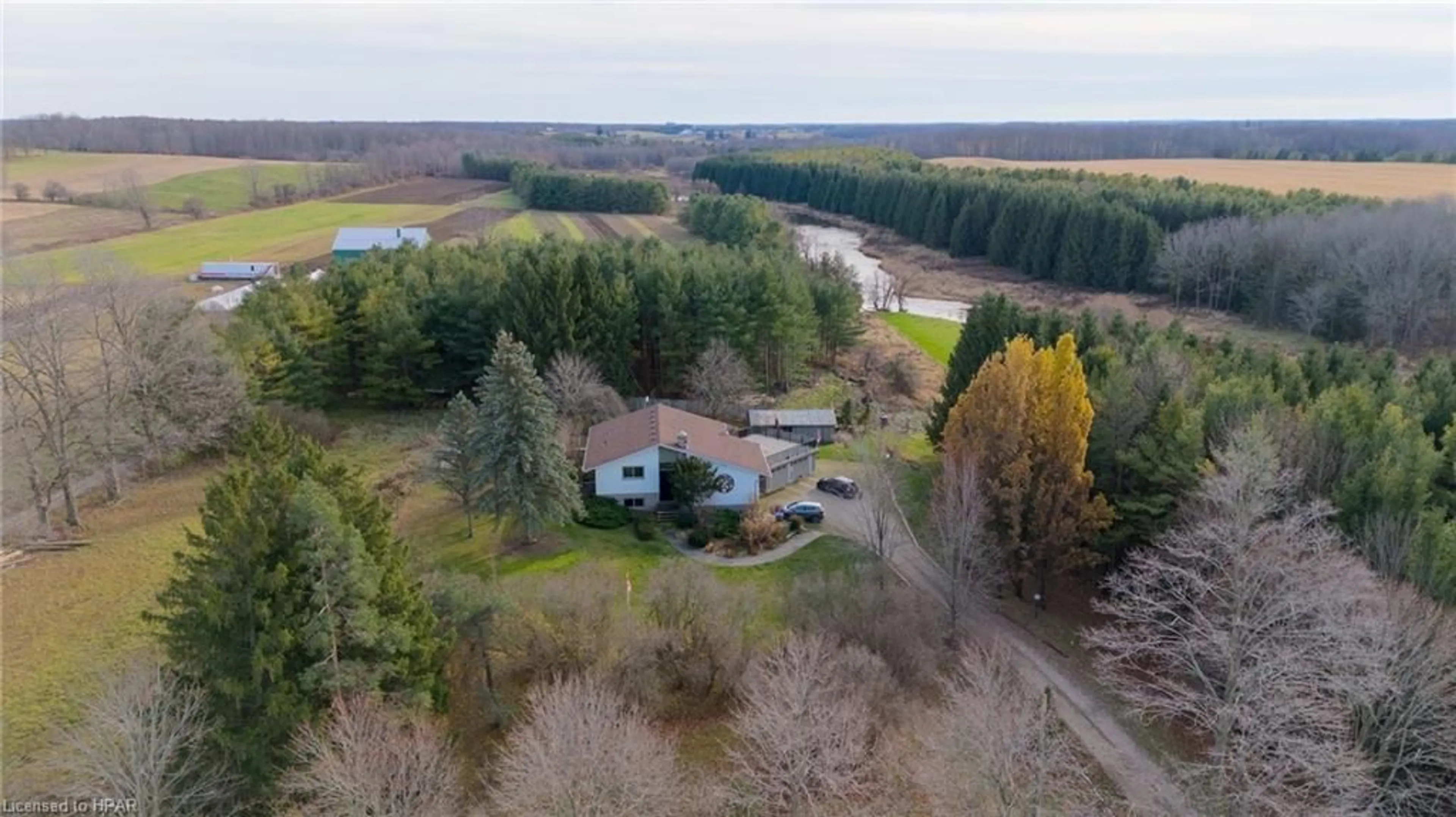 Cottage for 40481 Howick-Turnberry Rd, Morris-Turnberry Ontario N0G 2W0