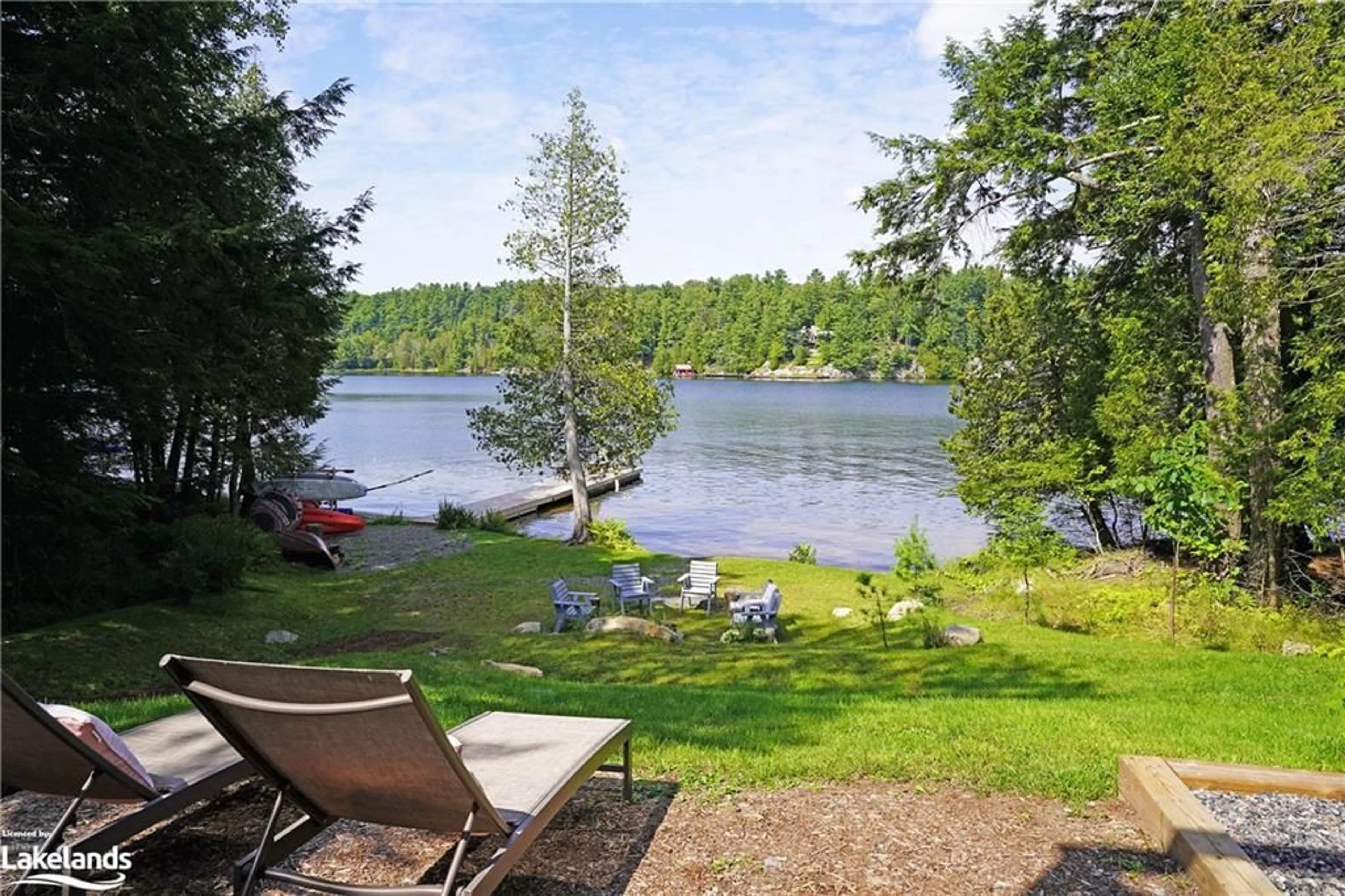 Cottage for 38 Summit Dr, Rosseau Ontario P0C 1J0