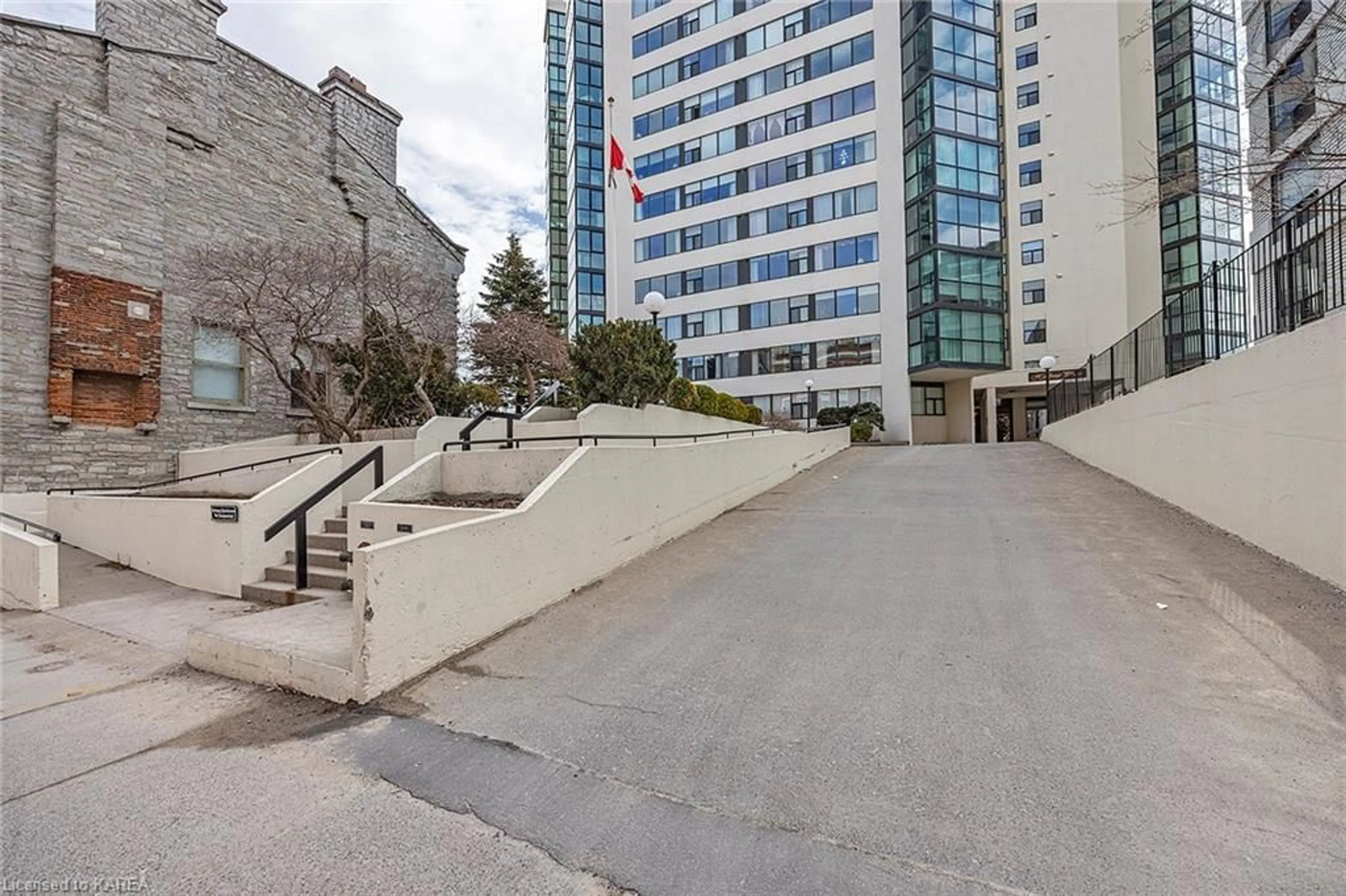 A pic from exterior of the house or condo for 185 Ontario St #1005, Kingston Ontario K7L 2Y7