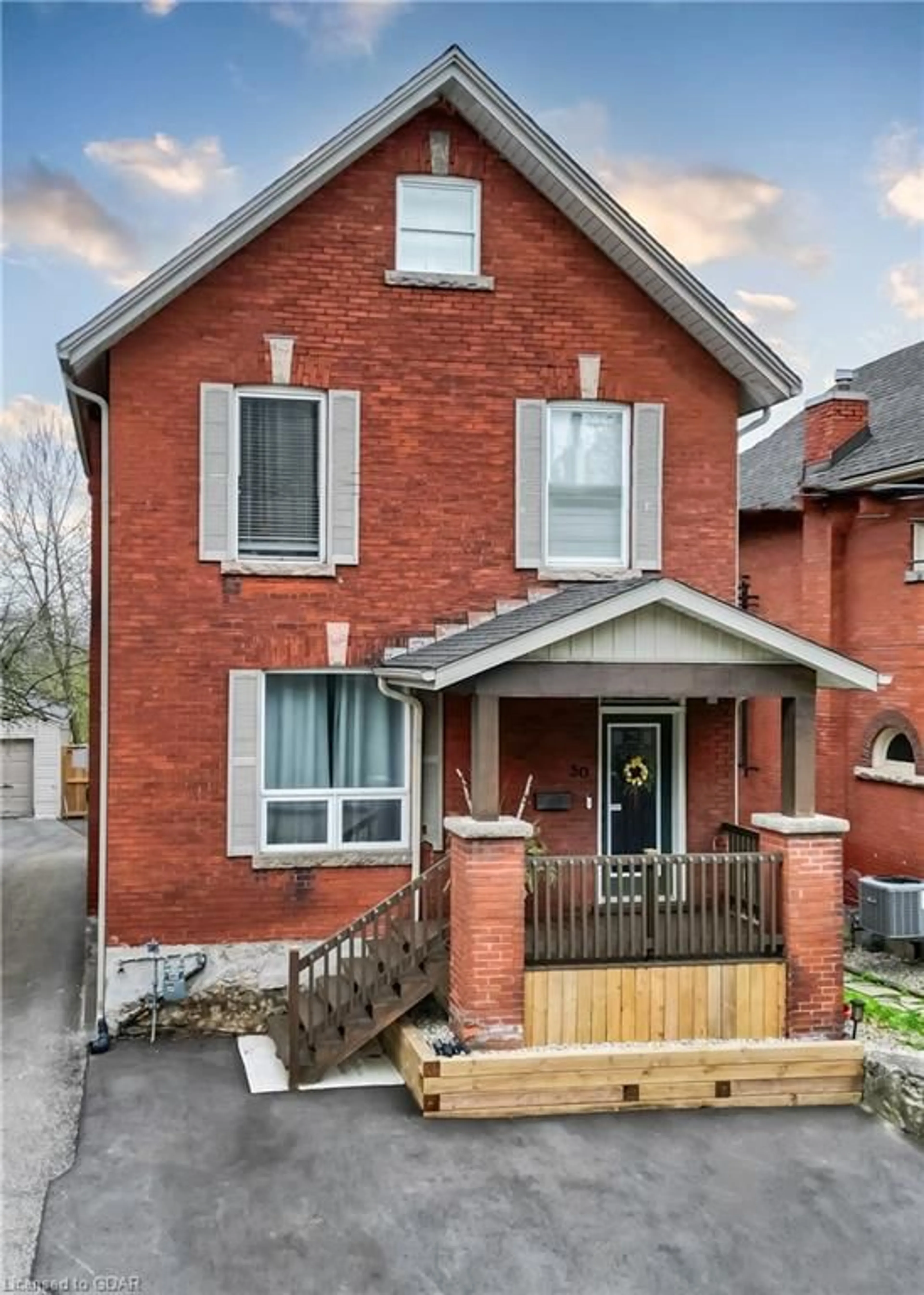 Home with brick exterior material for 30 Northumberland St, Guelph Ontario N1H 3A5