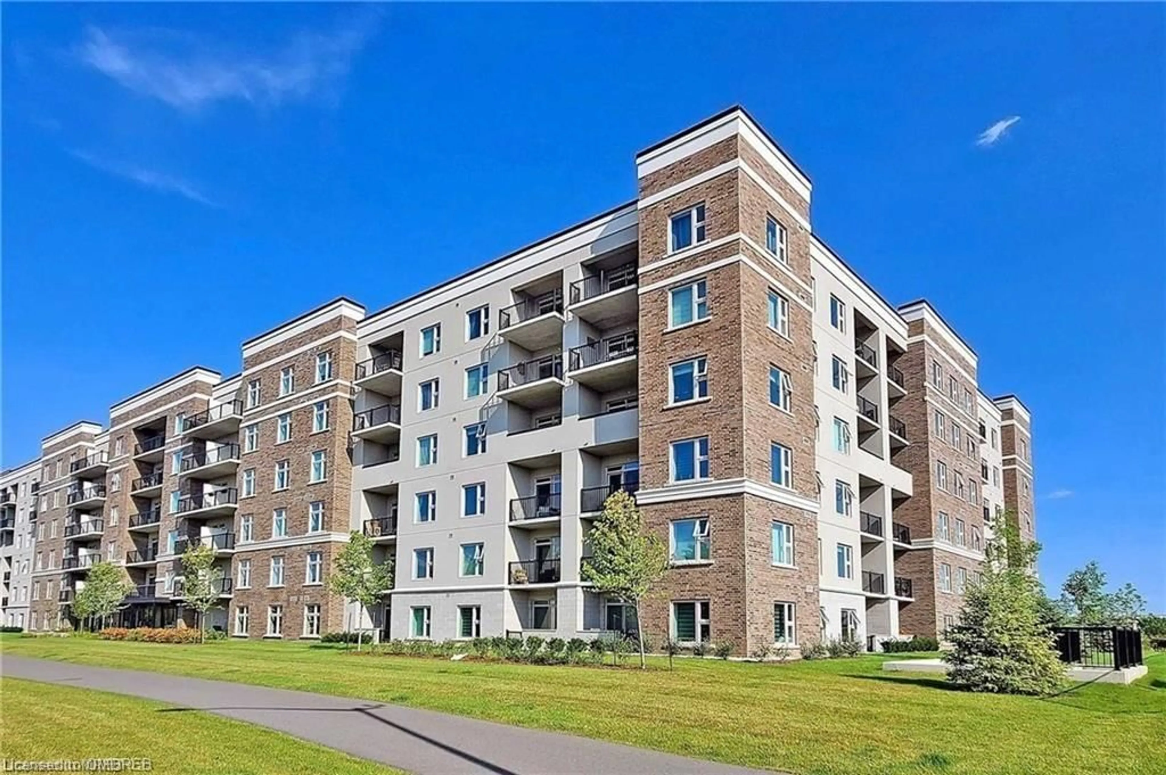 A pic from exterior of the house or condo for 610 Farmstead Dr #508, Milton Ontario L9T 8X5