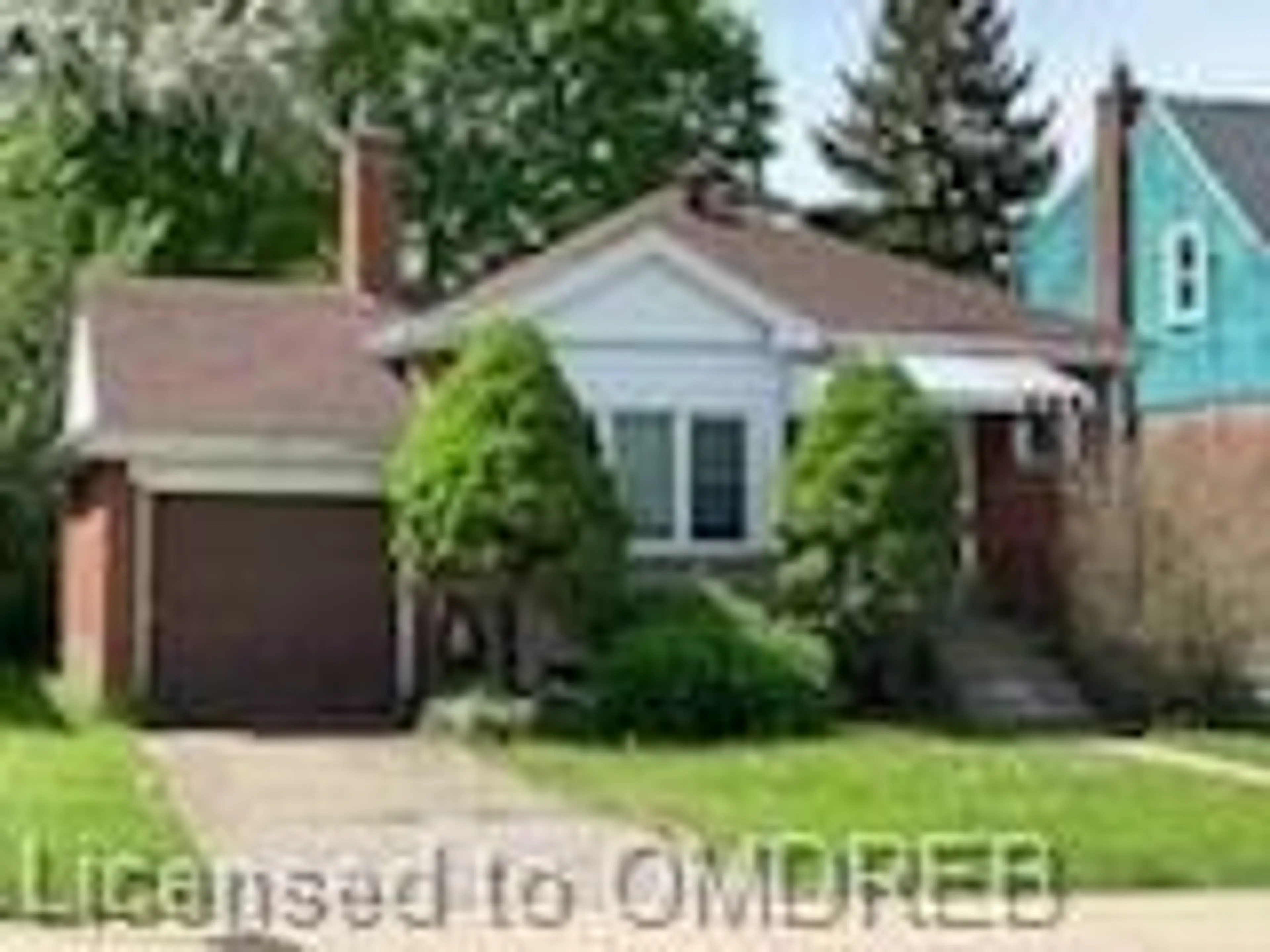 Frontside or backside of a home for 84 Emerson St, Hamilton Ontario L8S 2X6