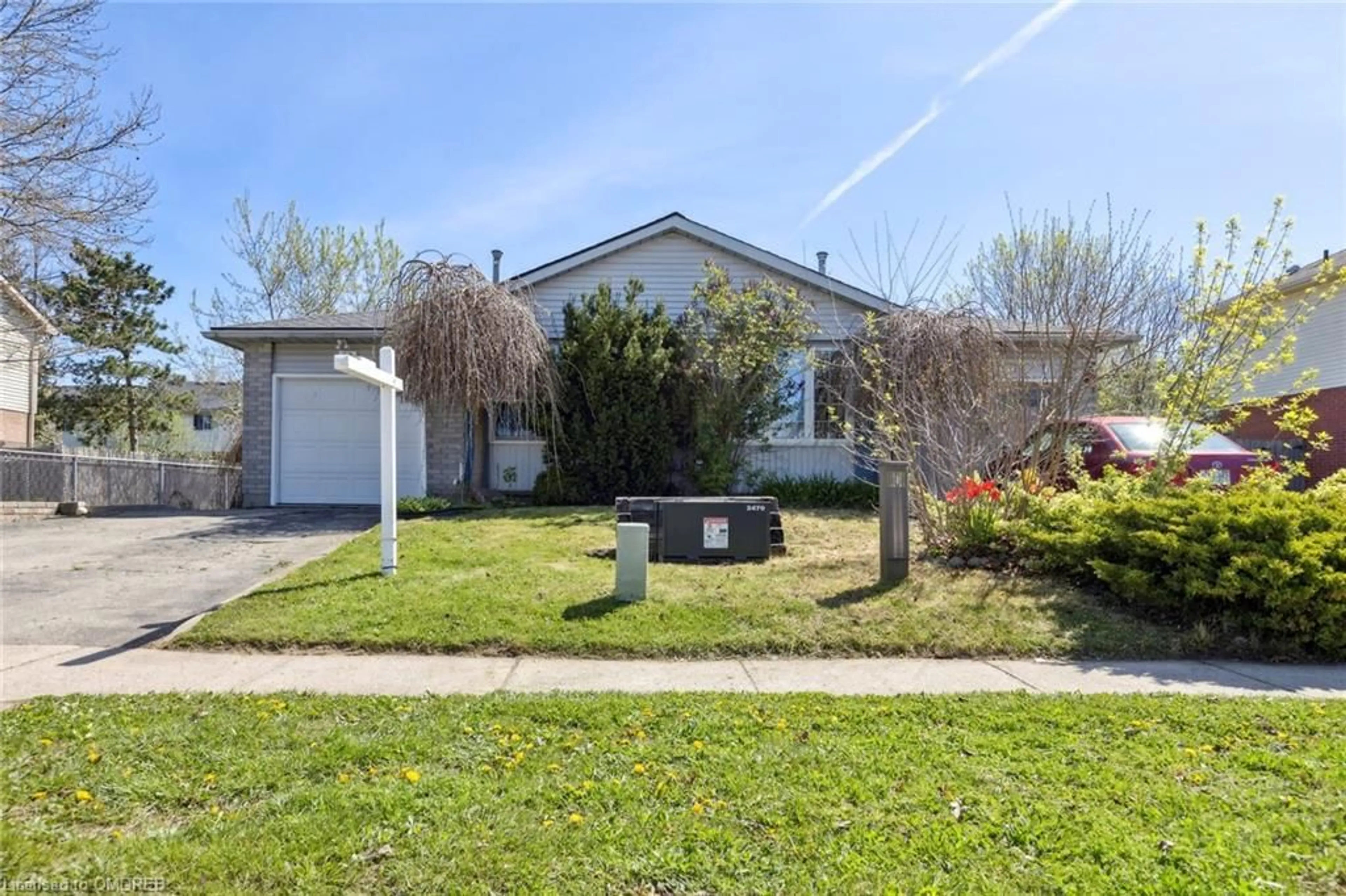 Frontside or backside of a home for 69 Edgemere Dr, Cambridge Ontario N1P 1B3