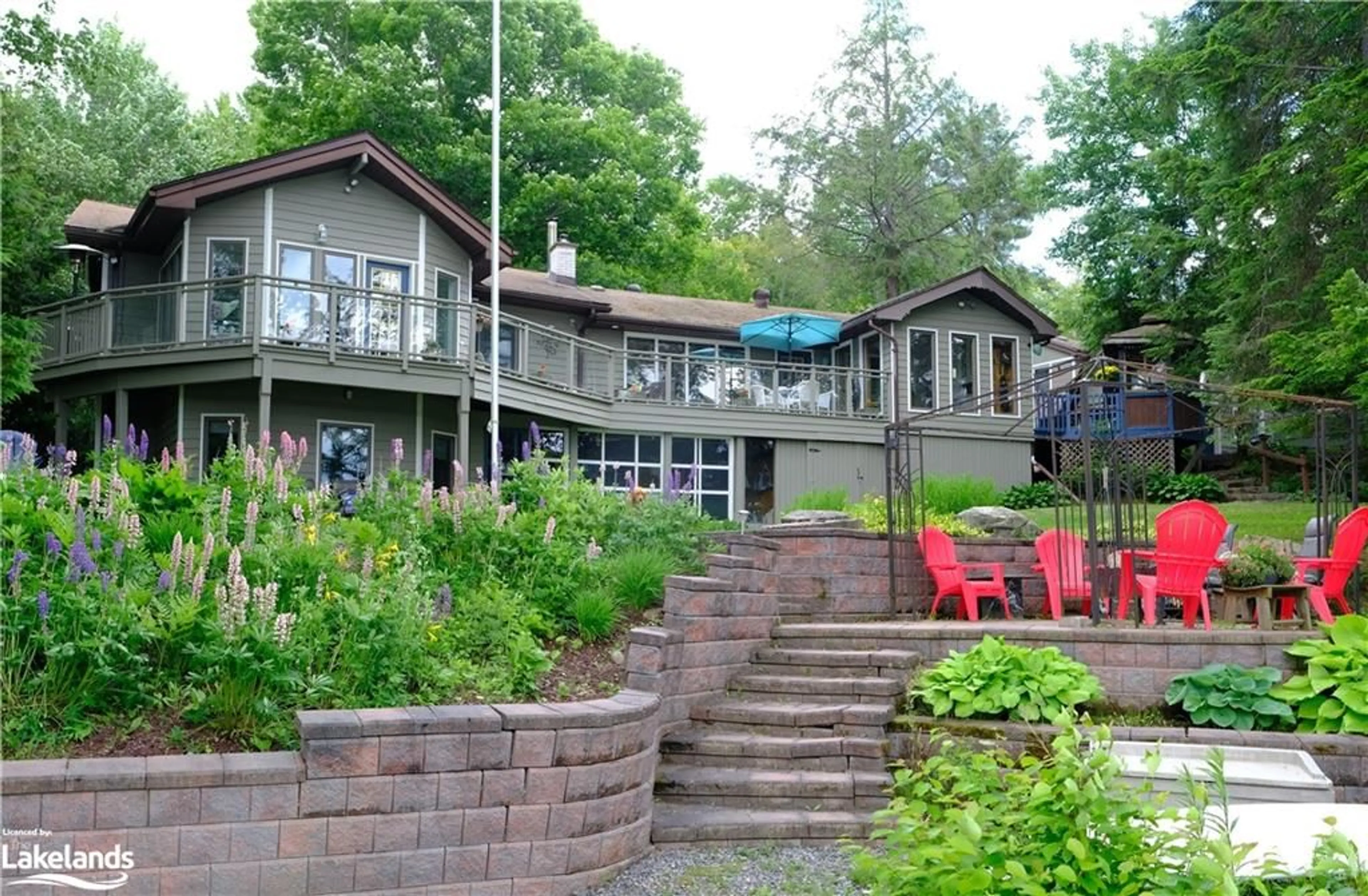 Outside view for 1073 Elzner Rd, Gravenhurst Ontario P1P 1R3