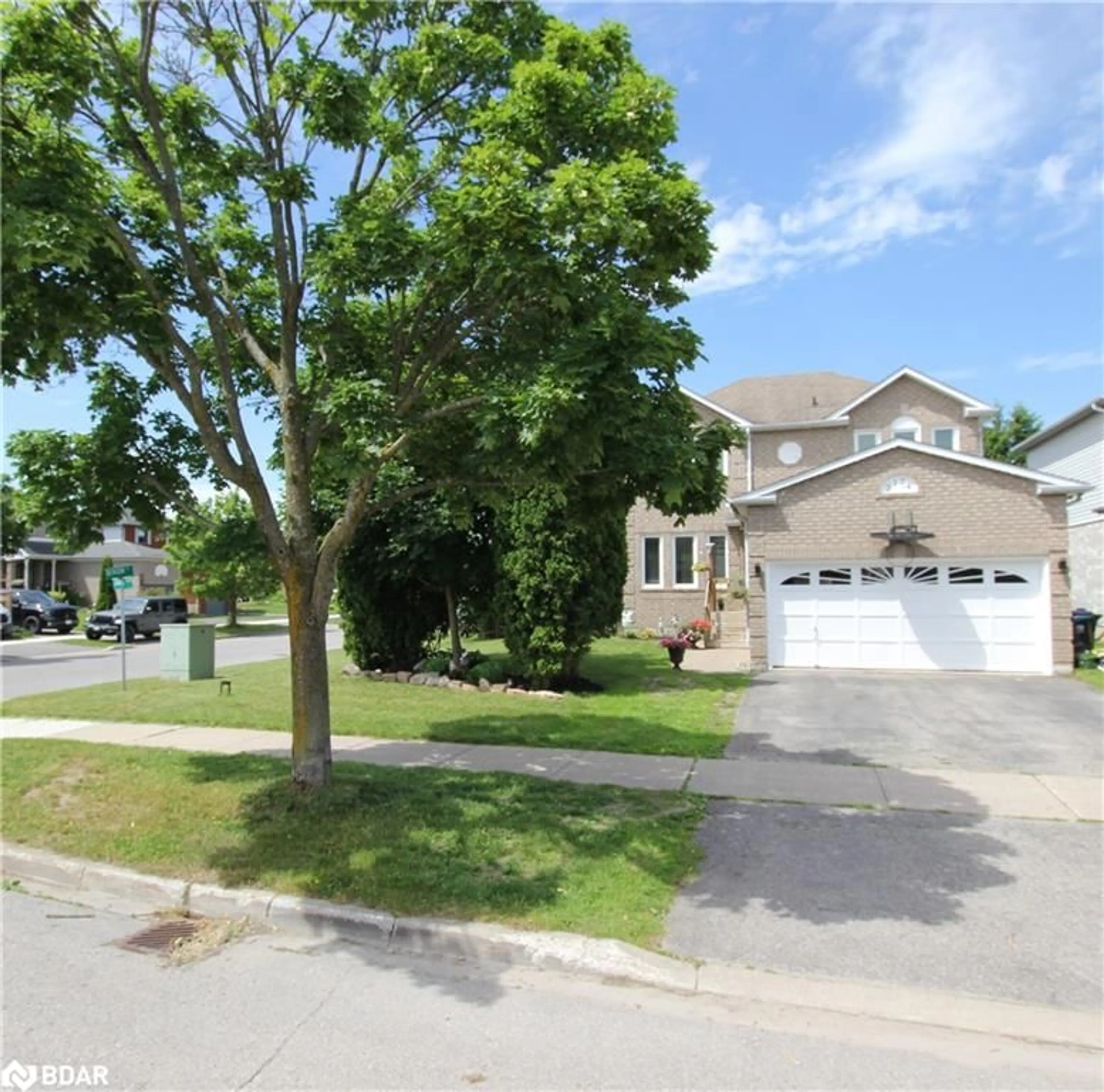 Frontside or backside of a home for 2174 Jans Blvd, Innisfil Ontario L9S 1Y4
