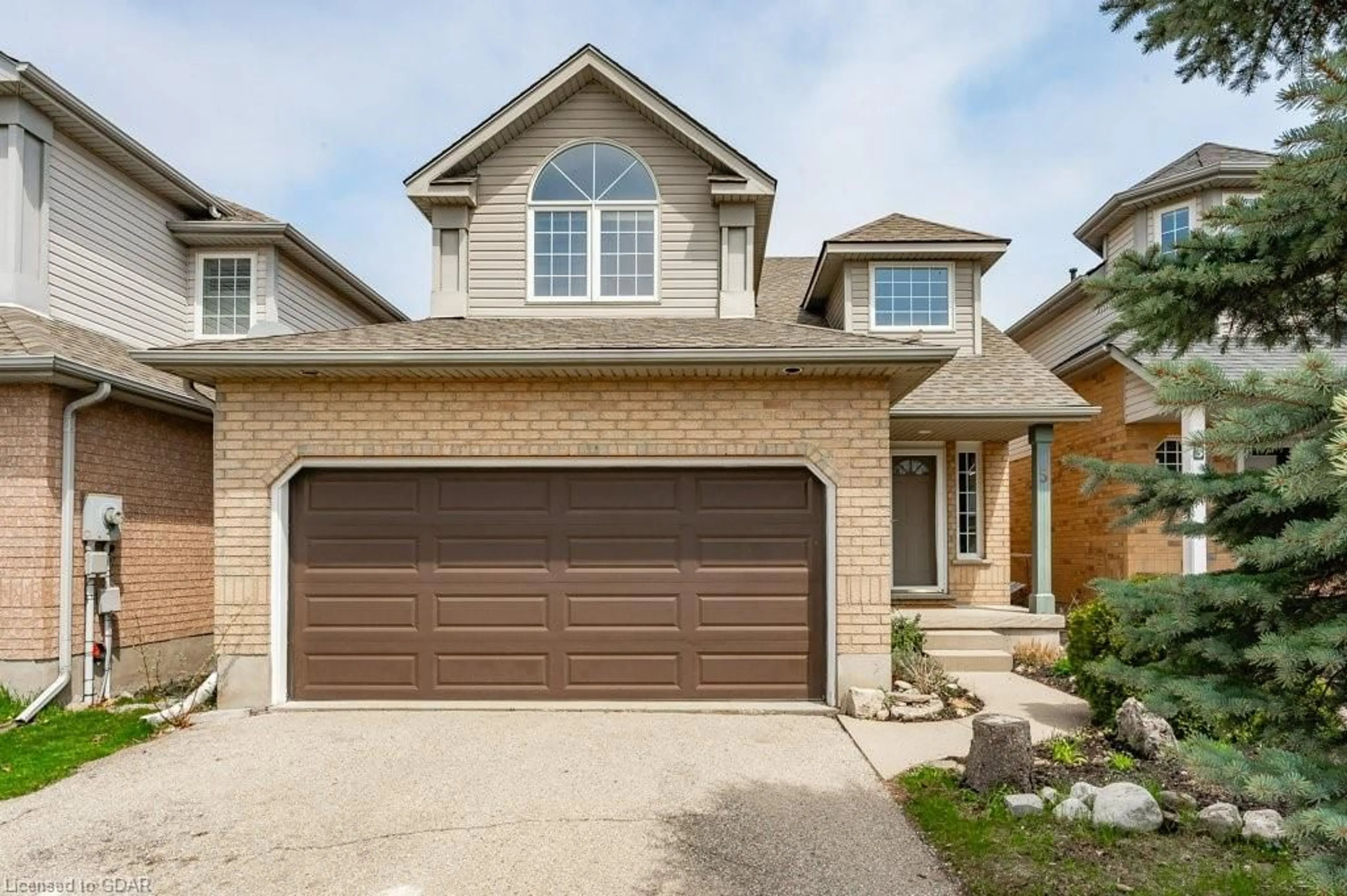 Home with brick exterior material for 5 Camm Cres, Guelph Ontario N1L 1J9