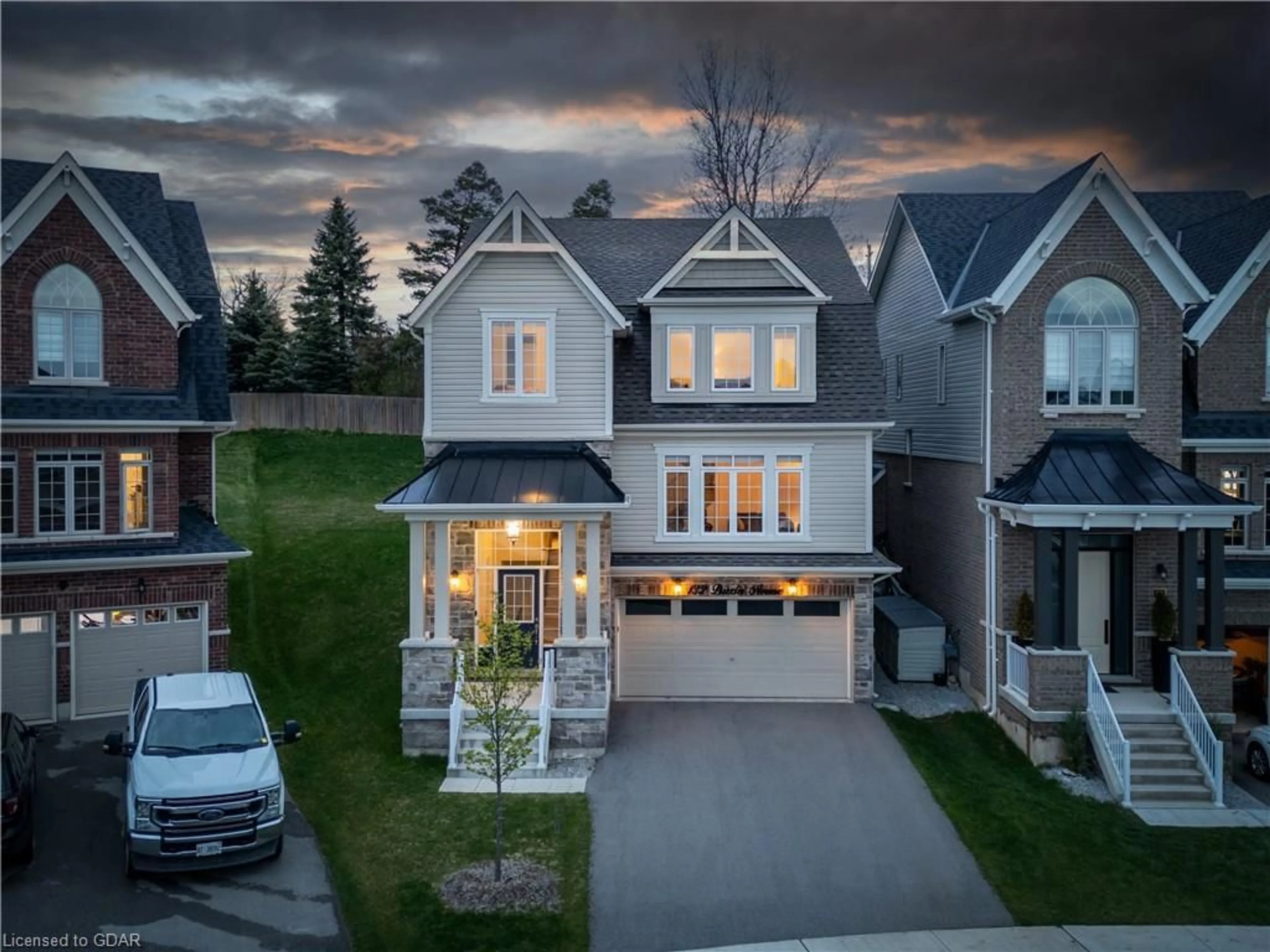 Frontside or backside of a home for 132 Drexler Avenue, Rockwood Ontario N0B 2K0