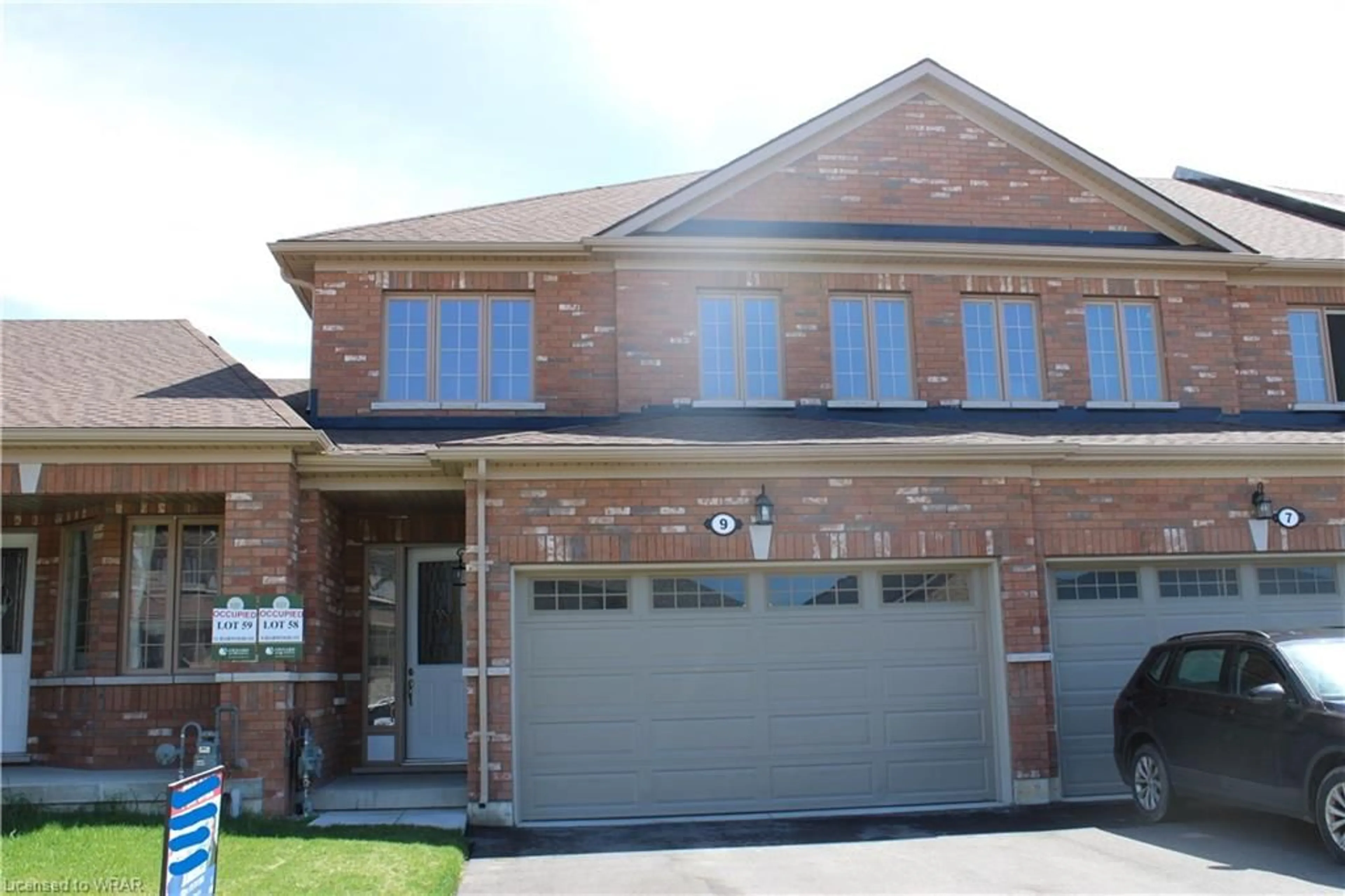 Home with brick exterior material for 9 Harwood St, Tillsonburg Ontario N4G 0J8
