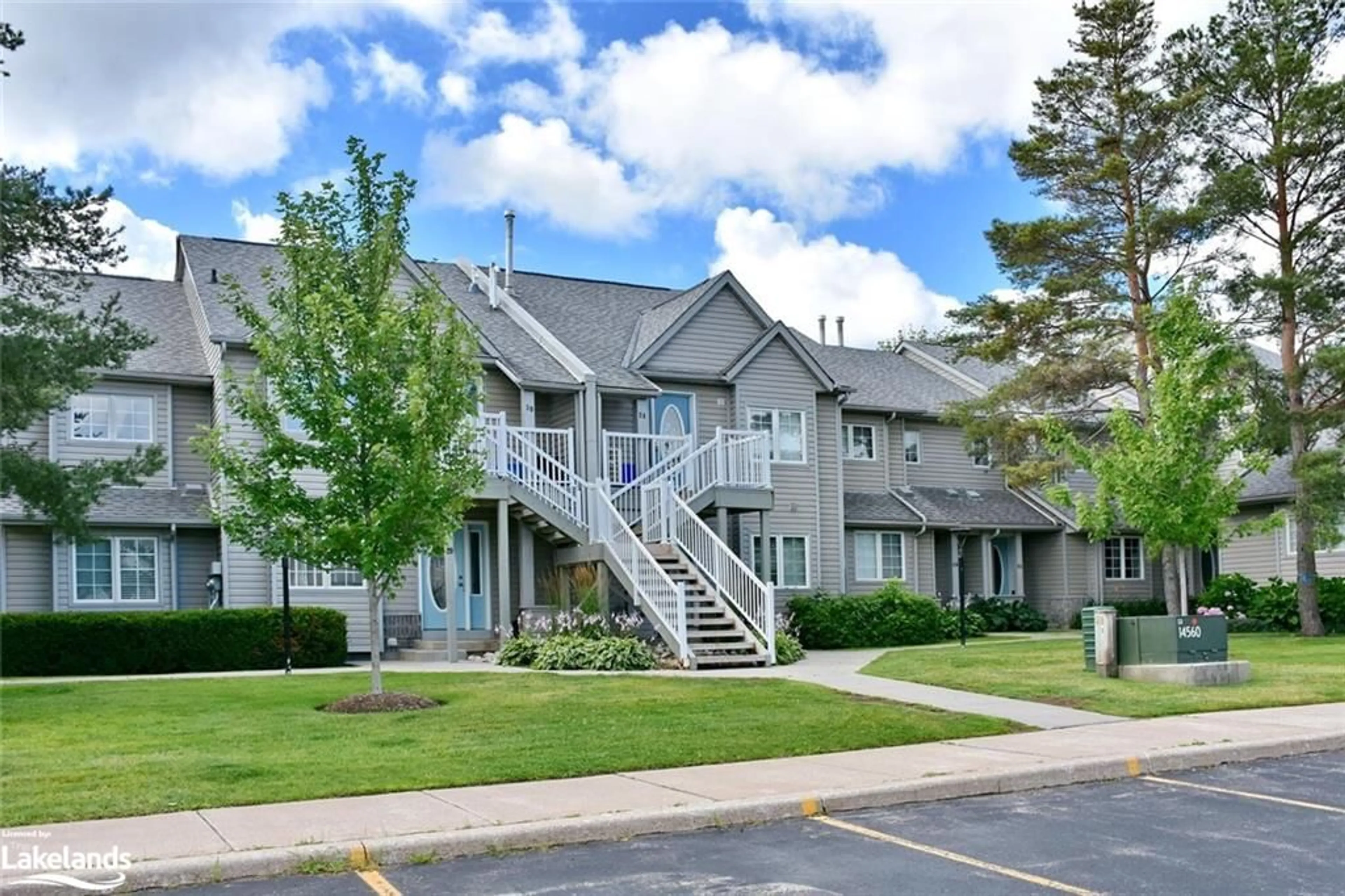A pic from exterior of the house or condo for 162 Settlers Way #27, The Blue Mountains Ontario L9Y 0M4