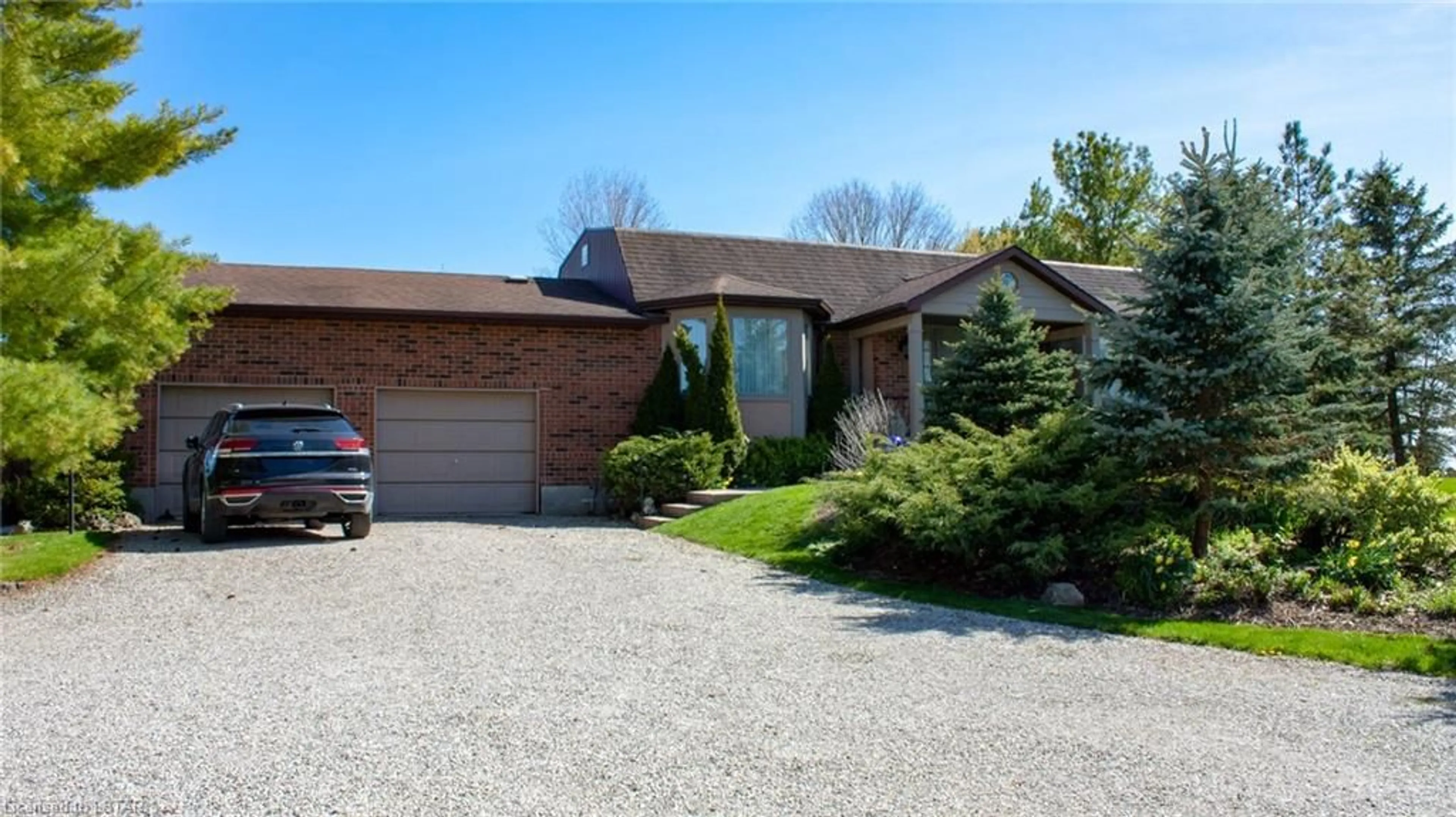 Home with brick exterior material for 431 Avon Dr, Belmont Ontario N0L 1B0