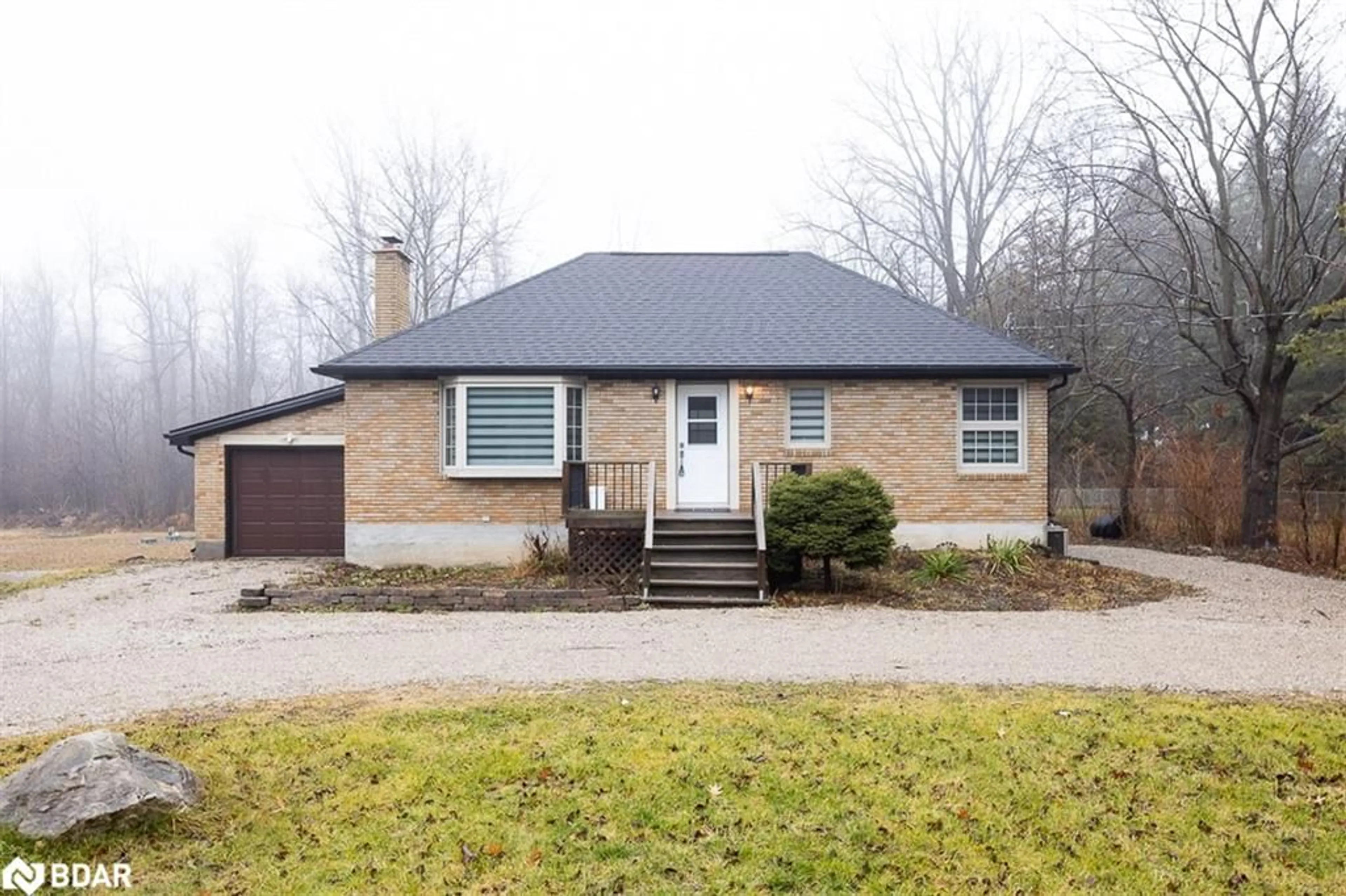 Frontside or backside of a home for 9630 Sunset Drive Dr, St. Thomas Ontario N5P 3T2