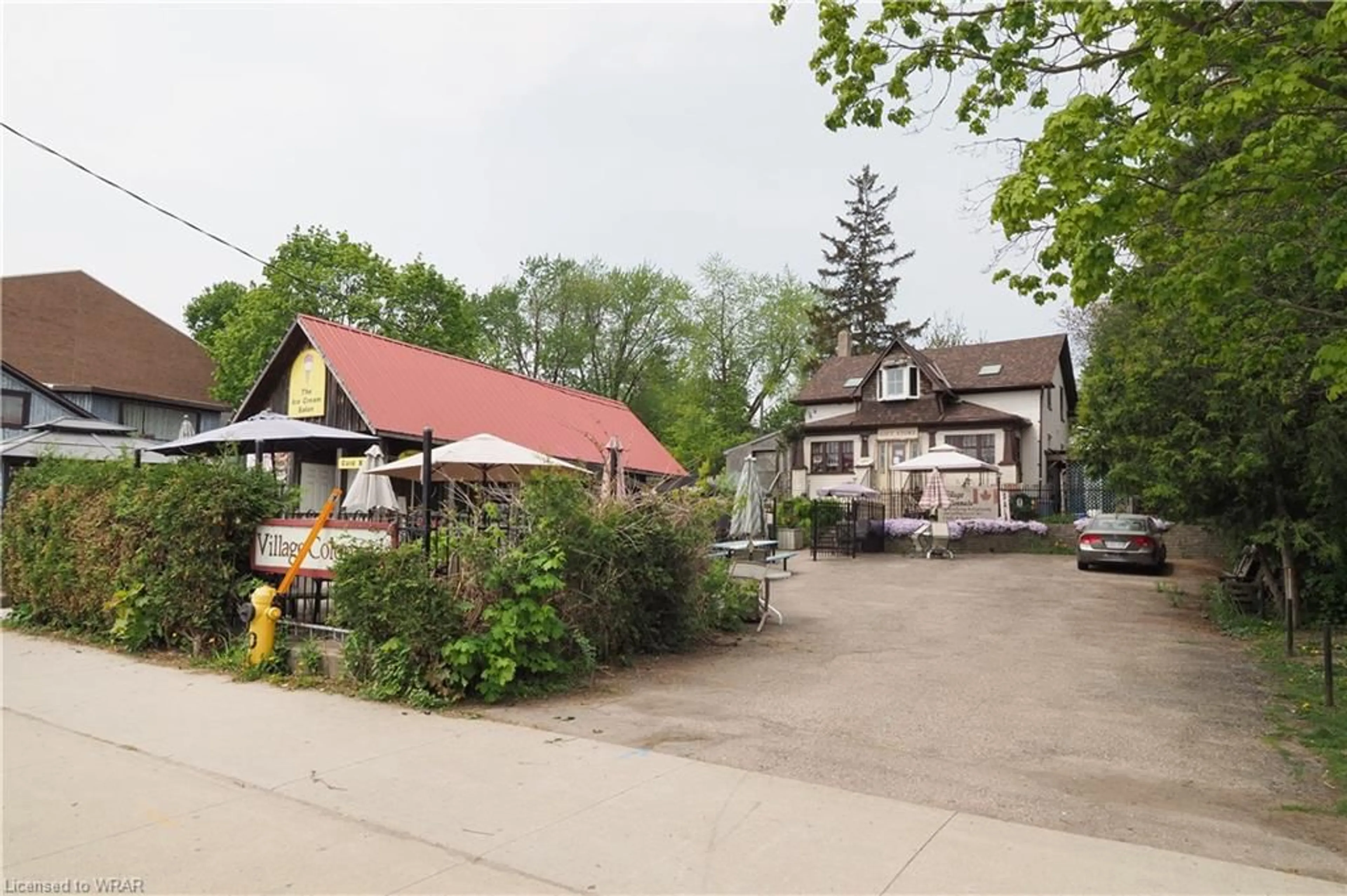 Street view for 1377 King St, St. Jacobs Ontario N0B 2N0