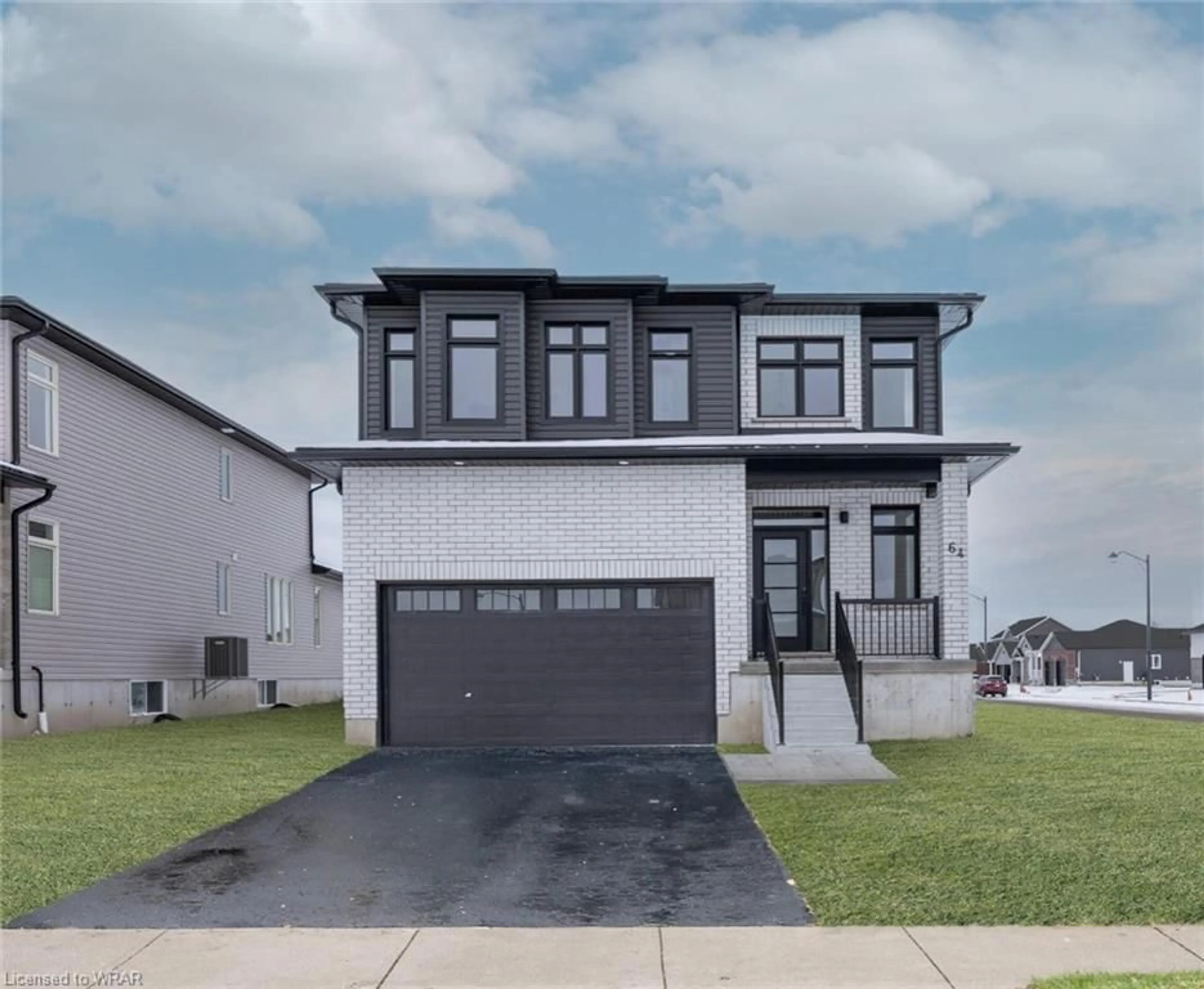 Frontside or backside of a home for 64 Allenwood Rd, Elmvale Ontario L0L 1P0