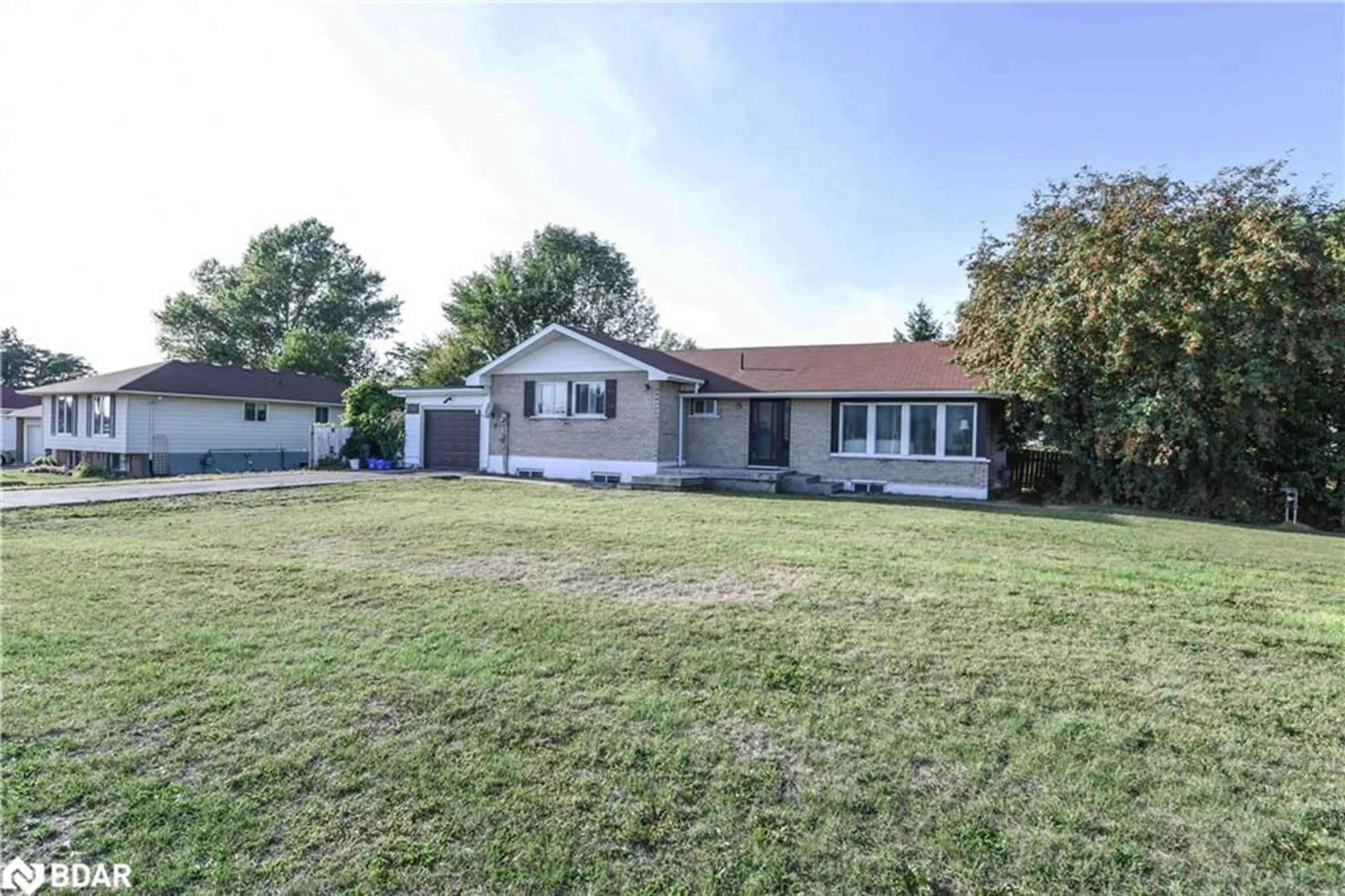 Frontside or backside of a home for 2146 Innisfil Beach Rd, Innisfil Ontario L9S 4B9