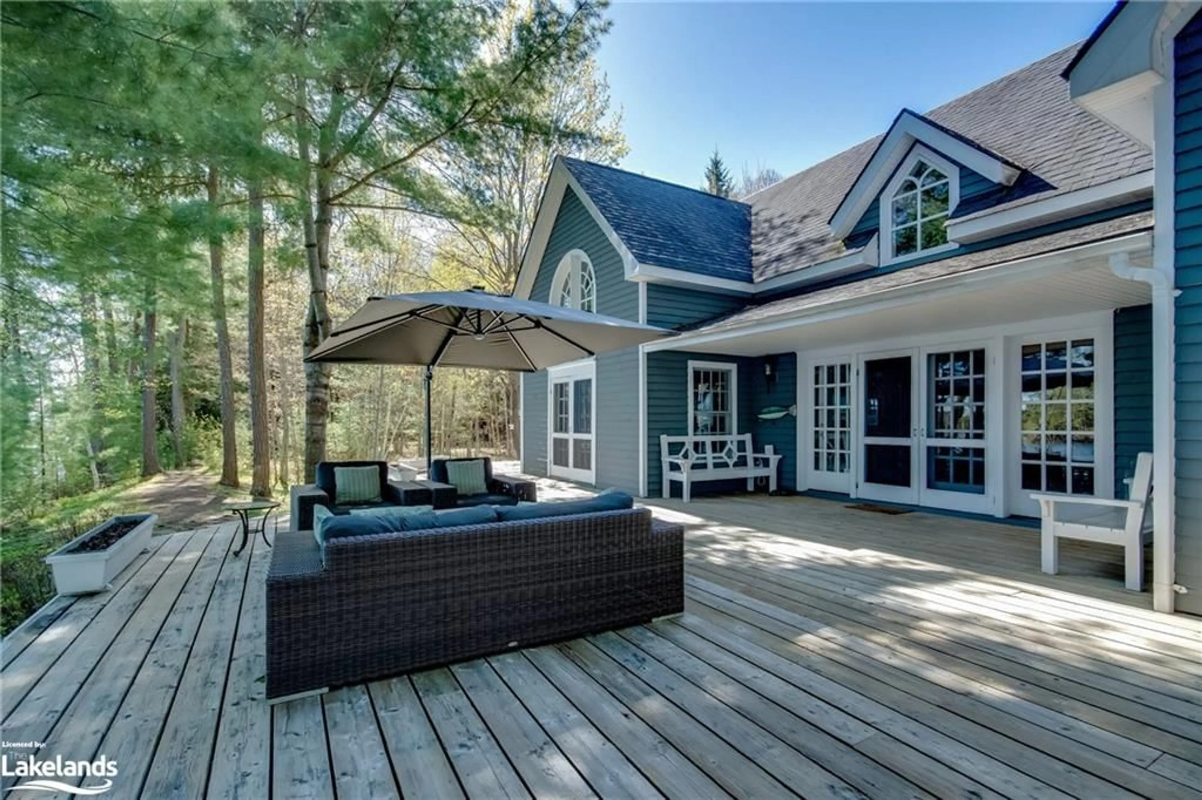 Cottage for 14-M72 Grandview Island, Milford Bay Ontario P0G 1E0