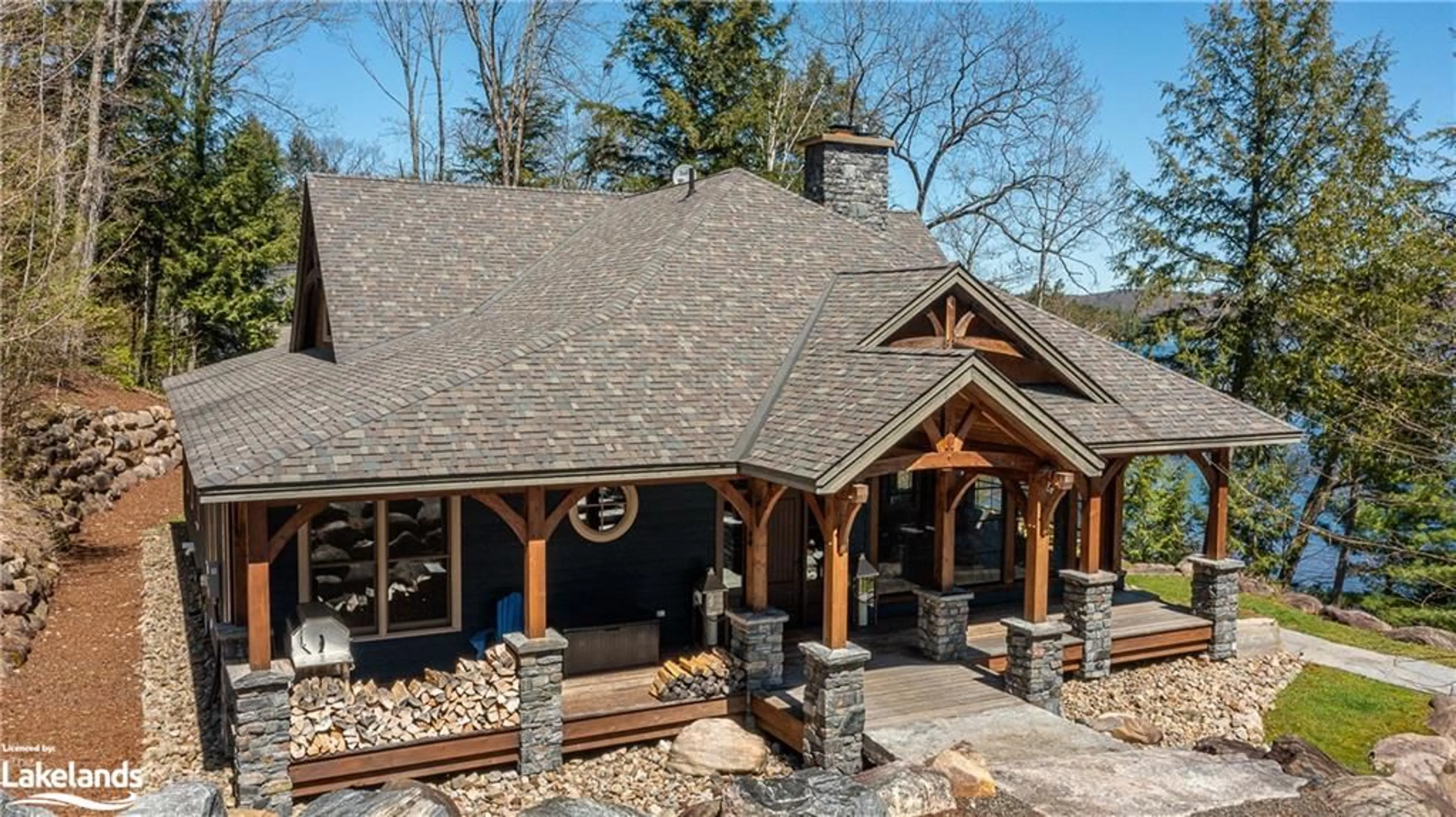 Cottage for 1213 Highland Park Rd, Lake Of Bays Ontario P0B 1A0