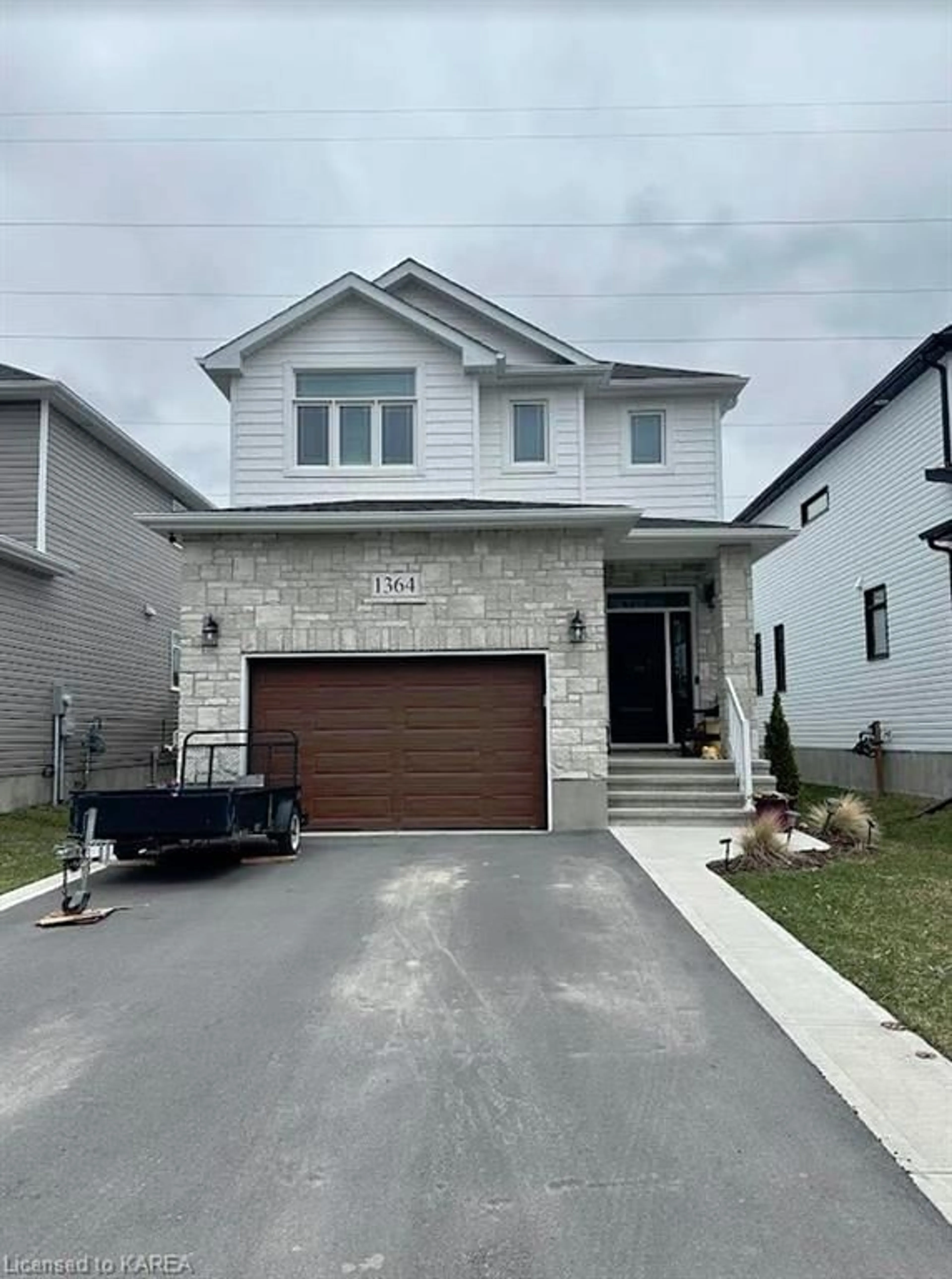 Frontside or backside of a home for 1364 Ottawa St, Kingston Ontario K7P 0C2